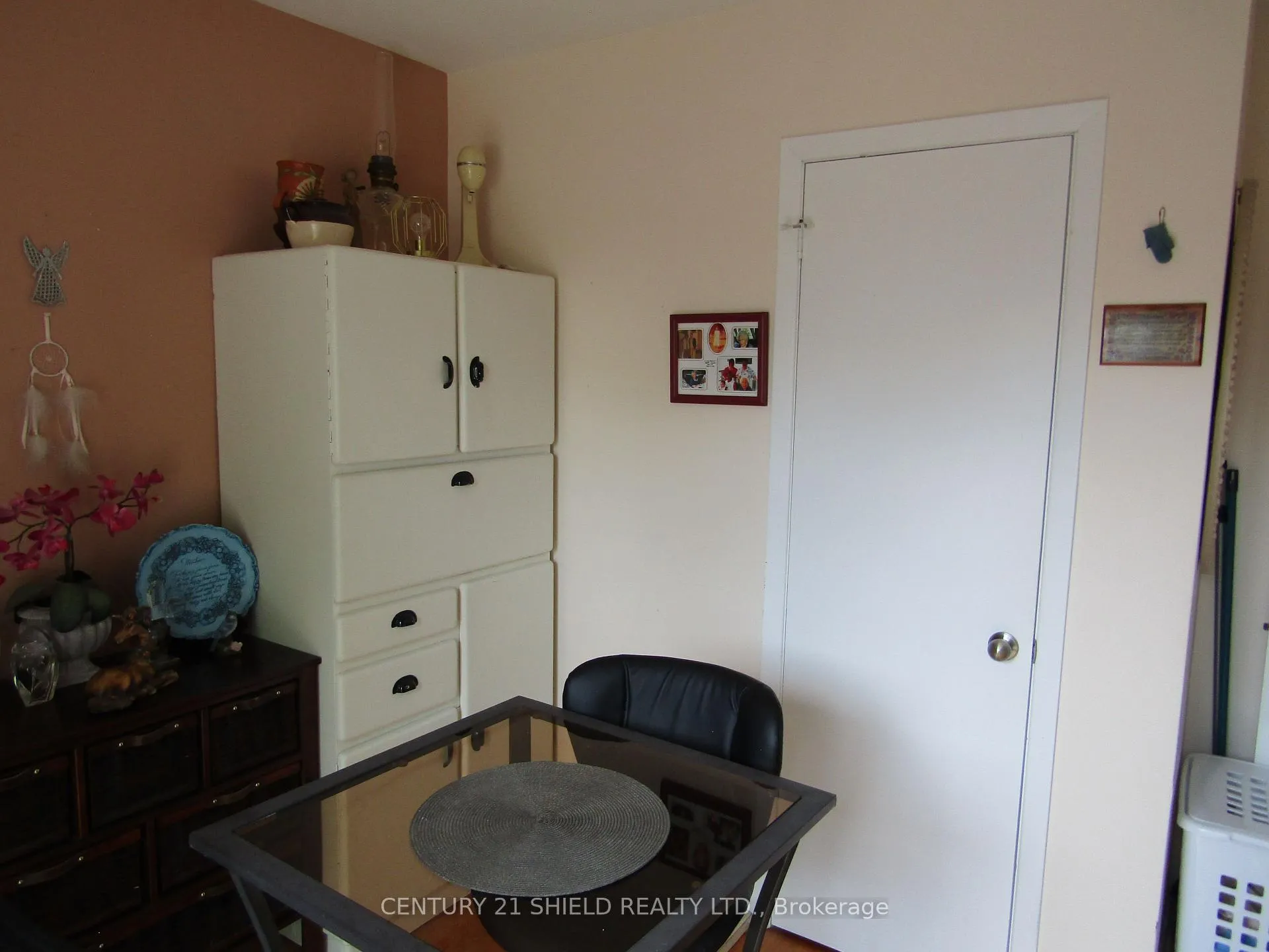 Photo 12 of 347 Fourteenth Street W, Cornwall — HOMEH