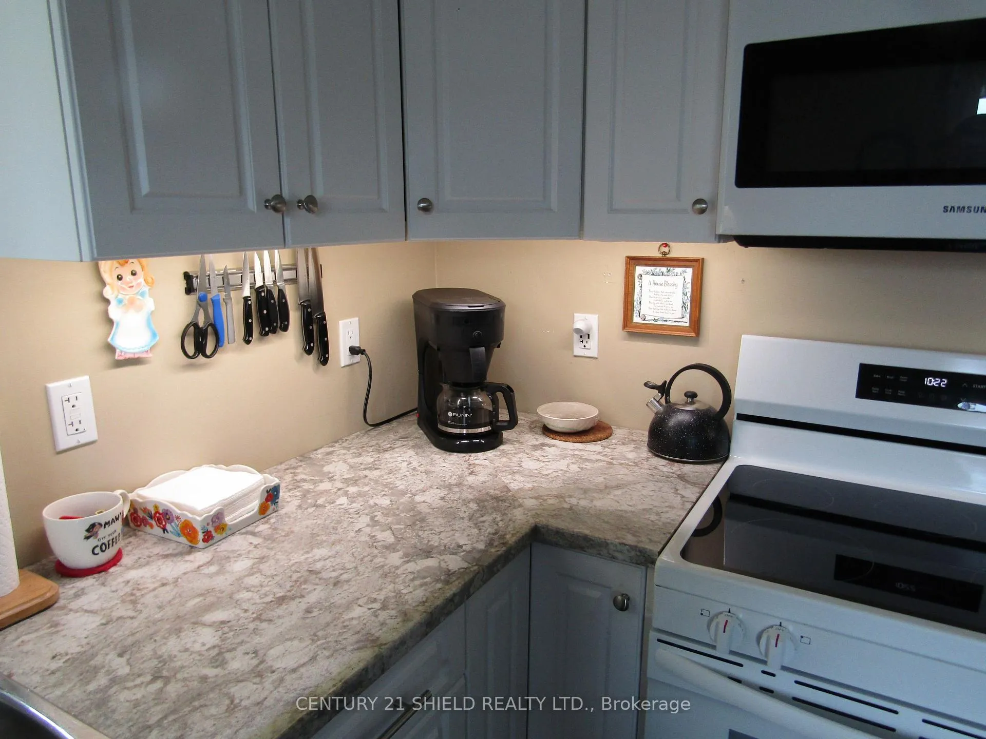 Photo 16 of 347 Fourteenth Street W, Cornwall — HOMEH