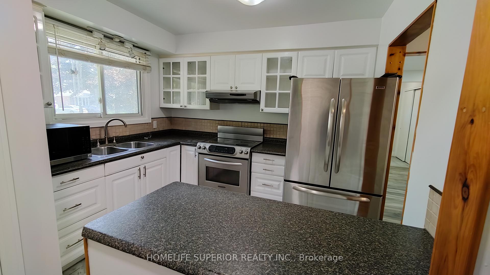 Photo 5 of Unit Upper, 292 Brighton Court, Oshawa, Eastdale — HOMEH