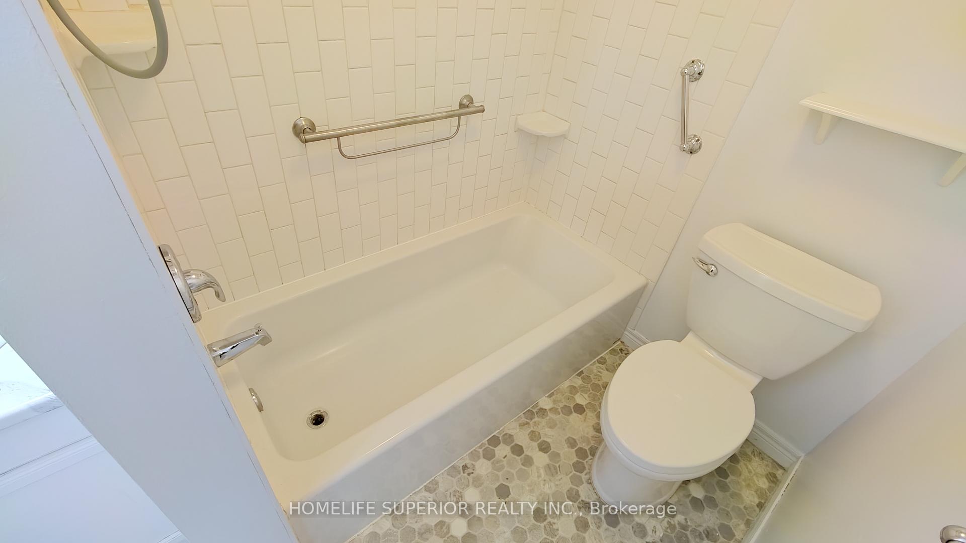 Photo 13 of Unit Upper, 292 Brighton Court, Oshawa, Eastdale — HOMEH