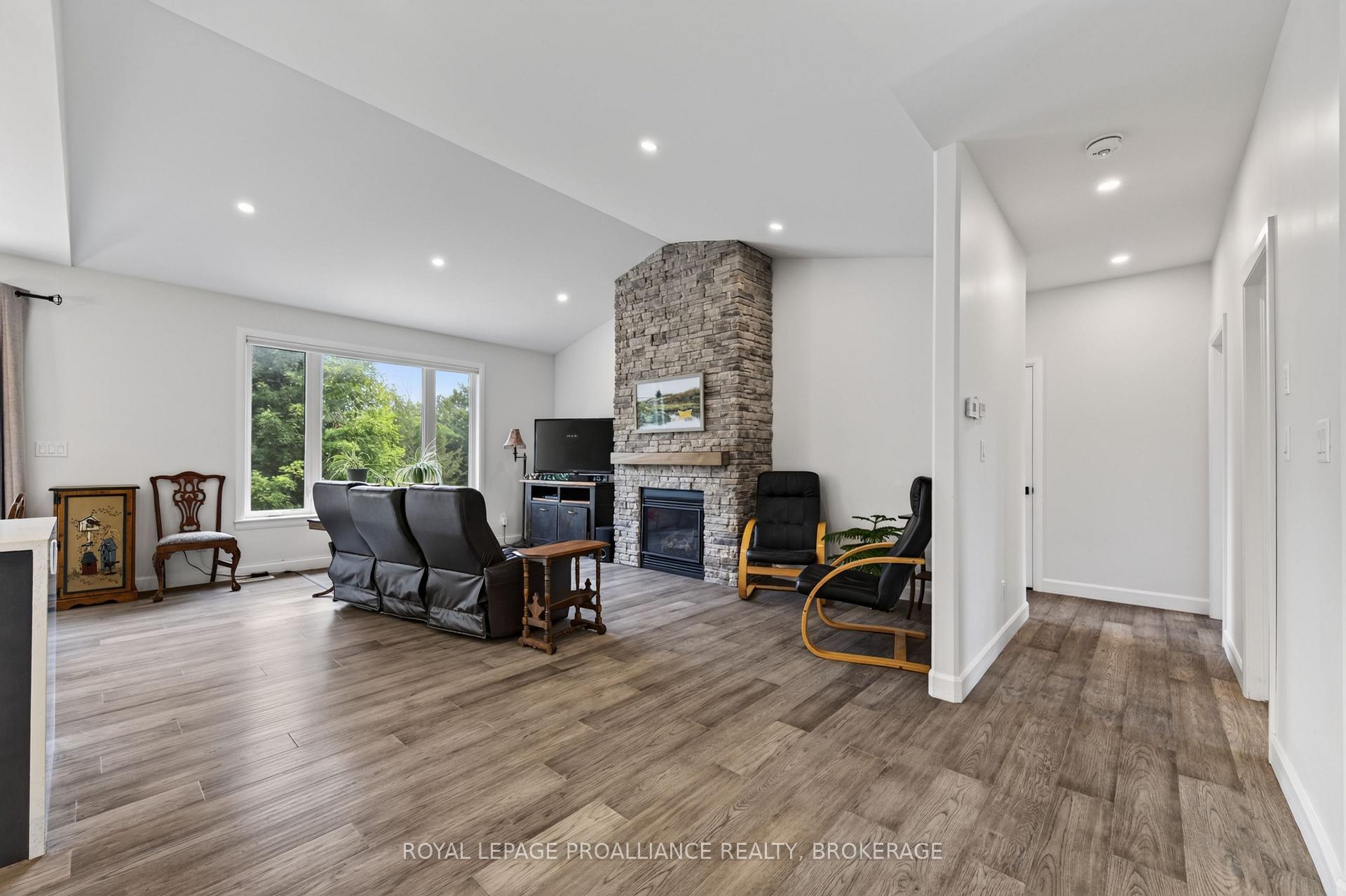 Photo 13 of 12 Petworth Road, Stone Mills, Stone Mills — HOMEH