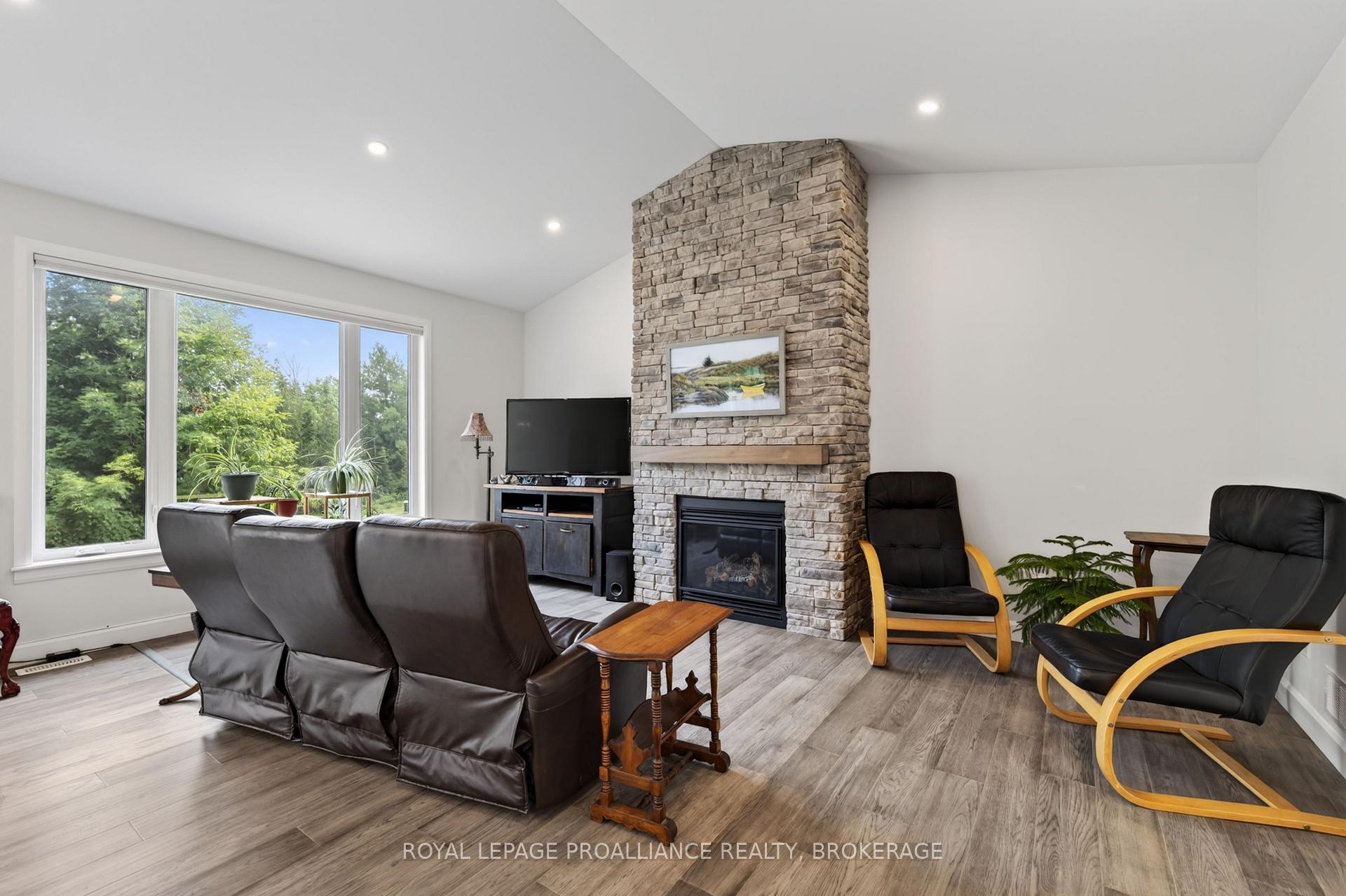 Photo 15 of 12 Petworth Road, Stone Mills, Stone Mills — HOMEH