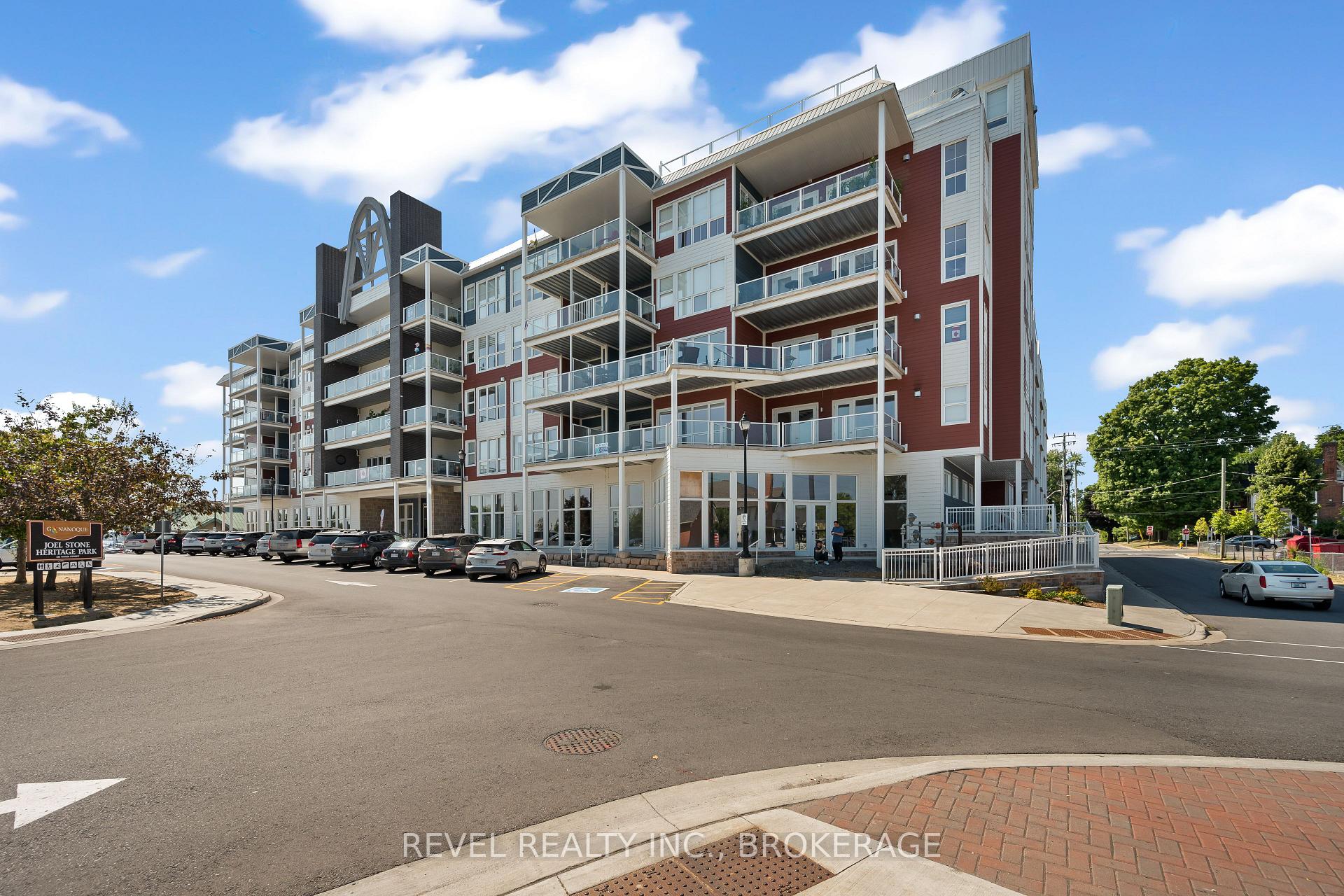 Photo of Unit 14, 130 Water Street E