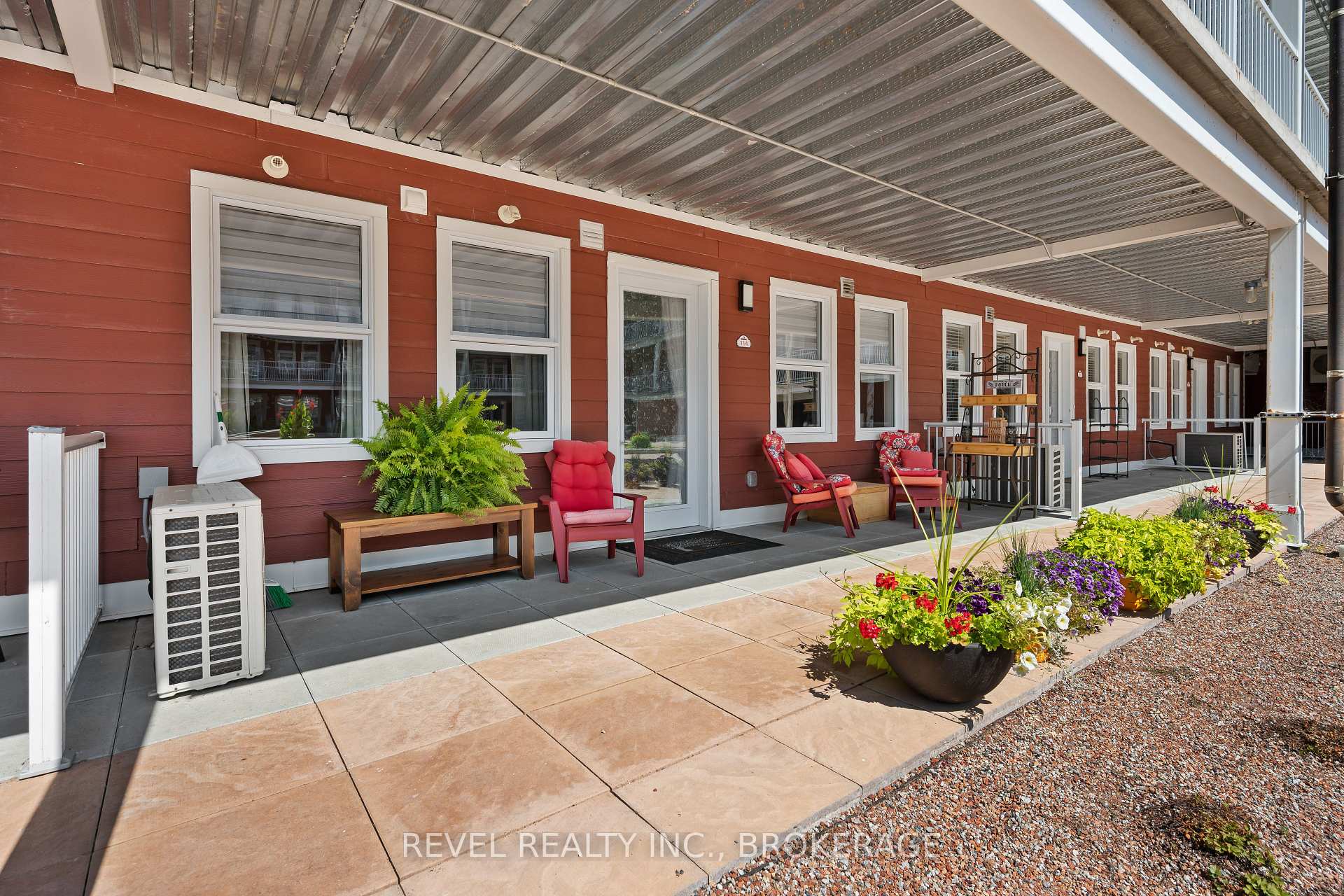 Photo 4 of Unit 14, 130 Water Street E, Gananoque, Gananoque — HOMEH