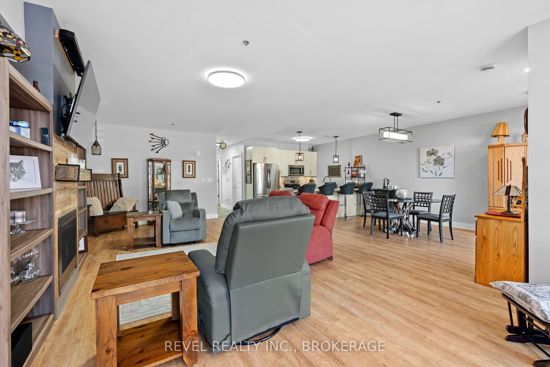 Photo 24 of Unit 14, 130 Water Street E, Gananoque, Gananoque — HOMEH