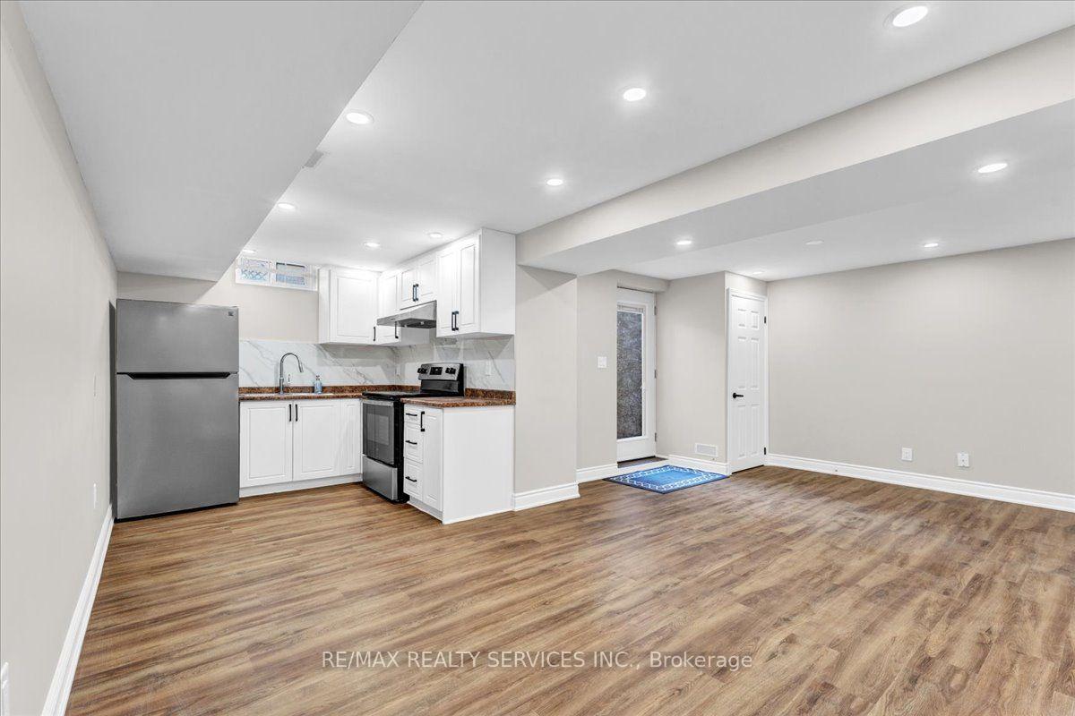 Photo 32 of 7 Duggan Drive, Brampton, Fletcher's West — HOMEH