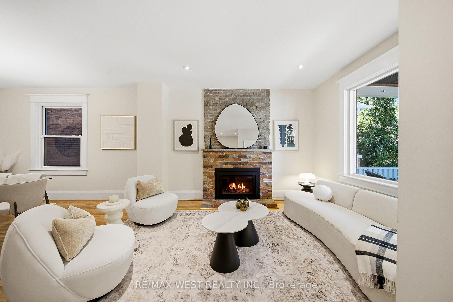 Photo 5 of 189 Pacific Avenue, Toronto, High Park North — HOMEH
