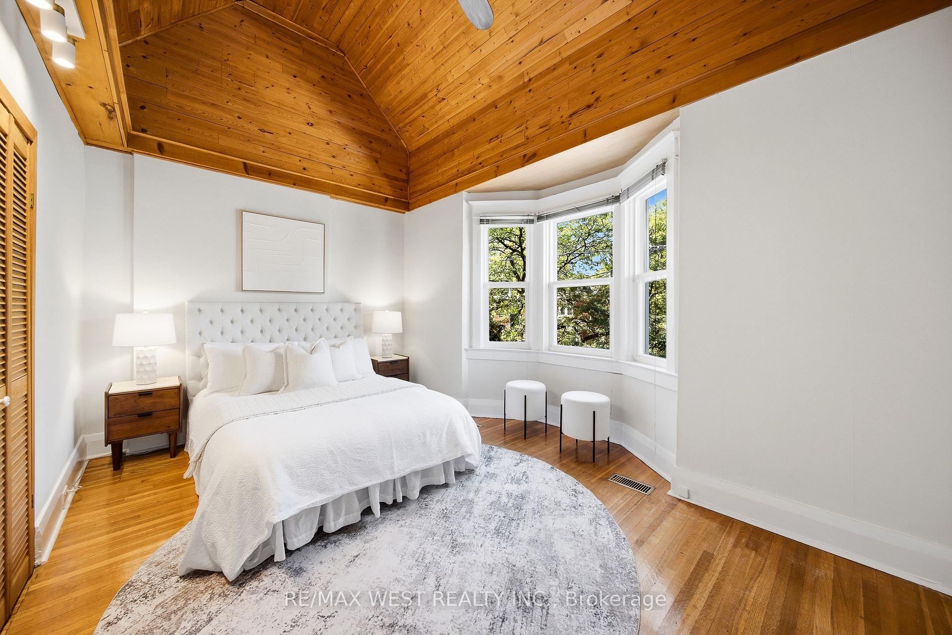Photo 19 of 189 Pacific Avenue, Toronto, High Park North — HOMEH