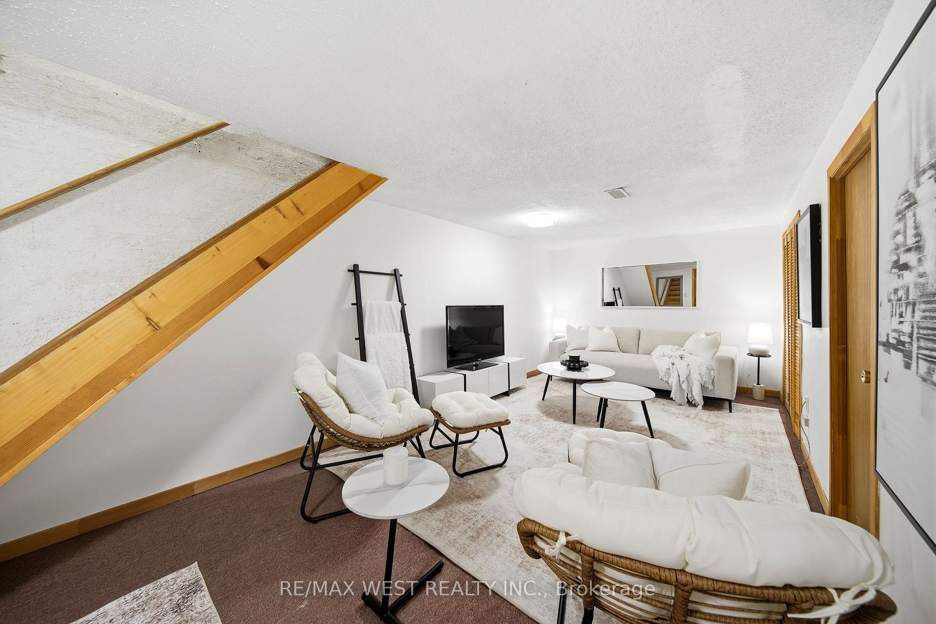 Photo 22 of 189 Pacific Avenue, Toronto, High Park North — HOMEH