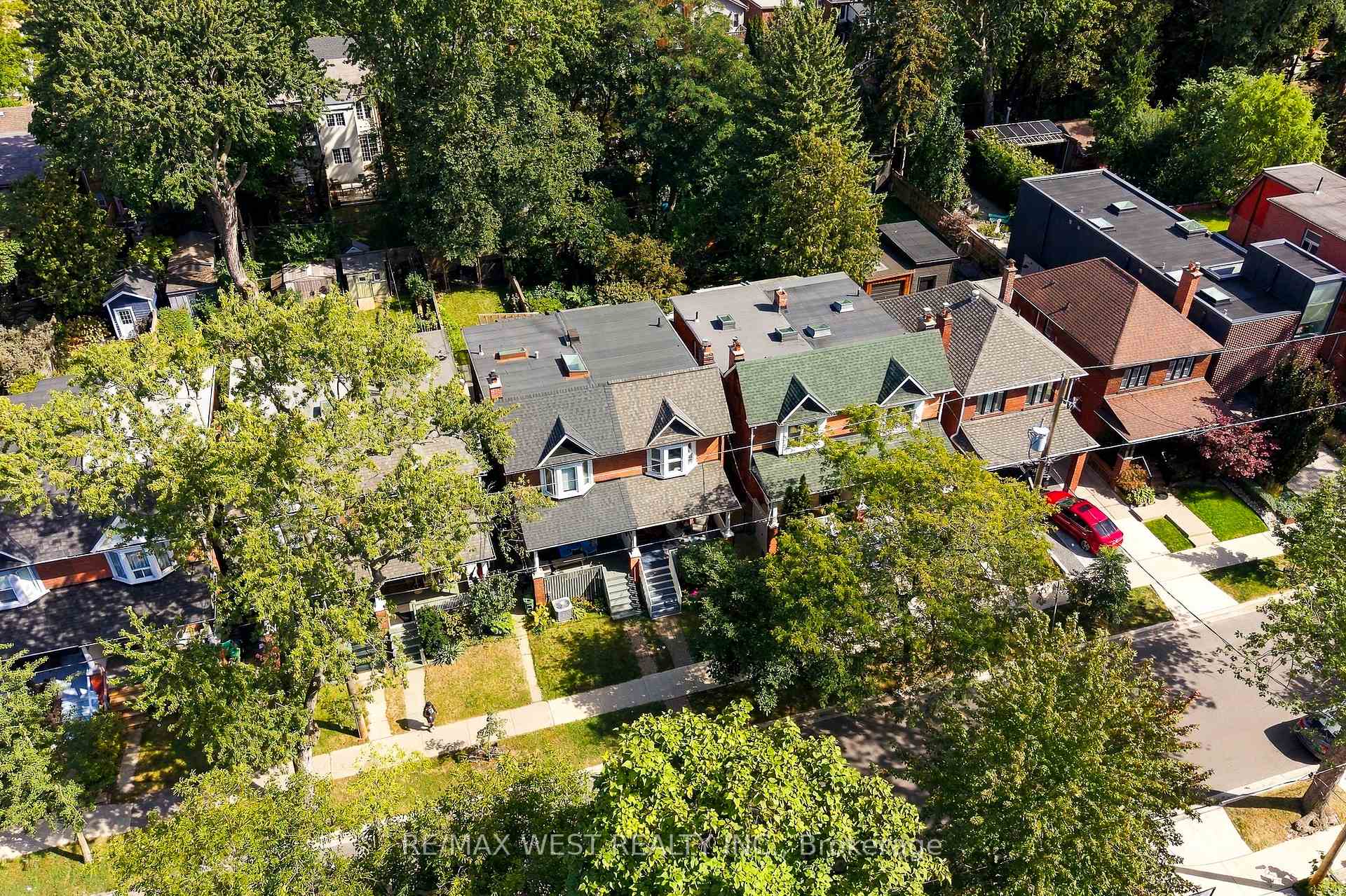 Photo 31 of 189 Pacific Avenue, Toronto, High Park North — HOMEH