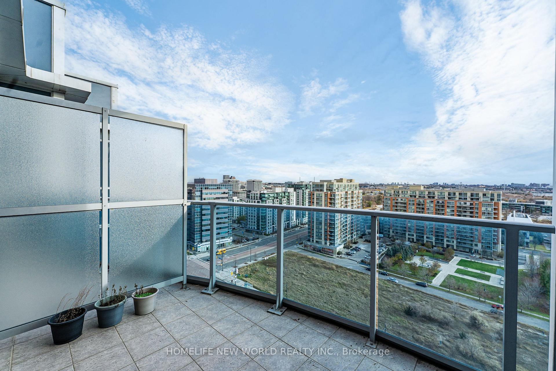 Photo 23 of Unit Ph63, 23 Cox Boulevard, Markham, Unionville — HOMEH
