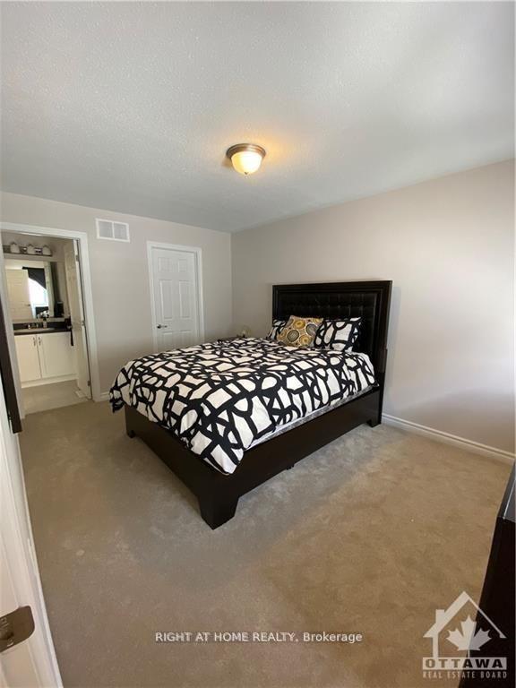 Photo 9 of 166 Pictou Crescent, Ottawa, Kanata - Emerald Meadows/Trailwest — HOMEH