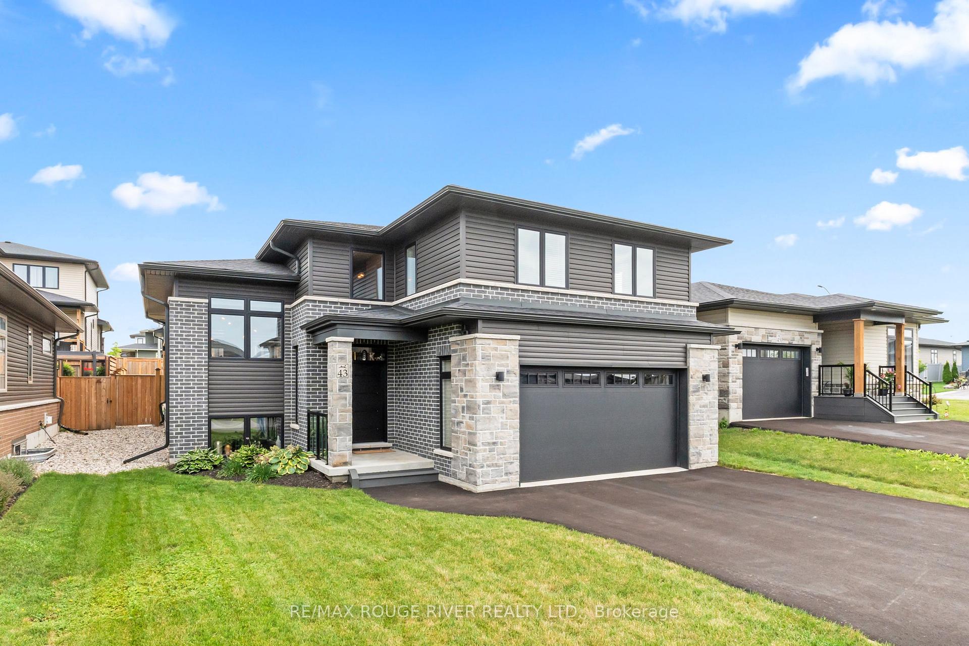 Photo of 43 Streamside Drive
