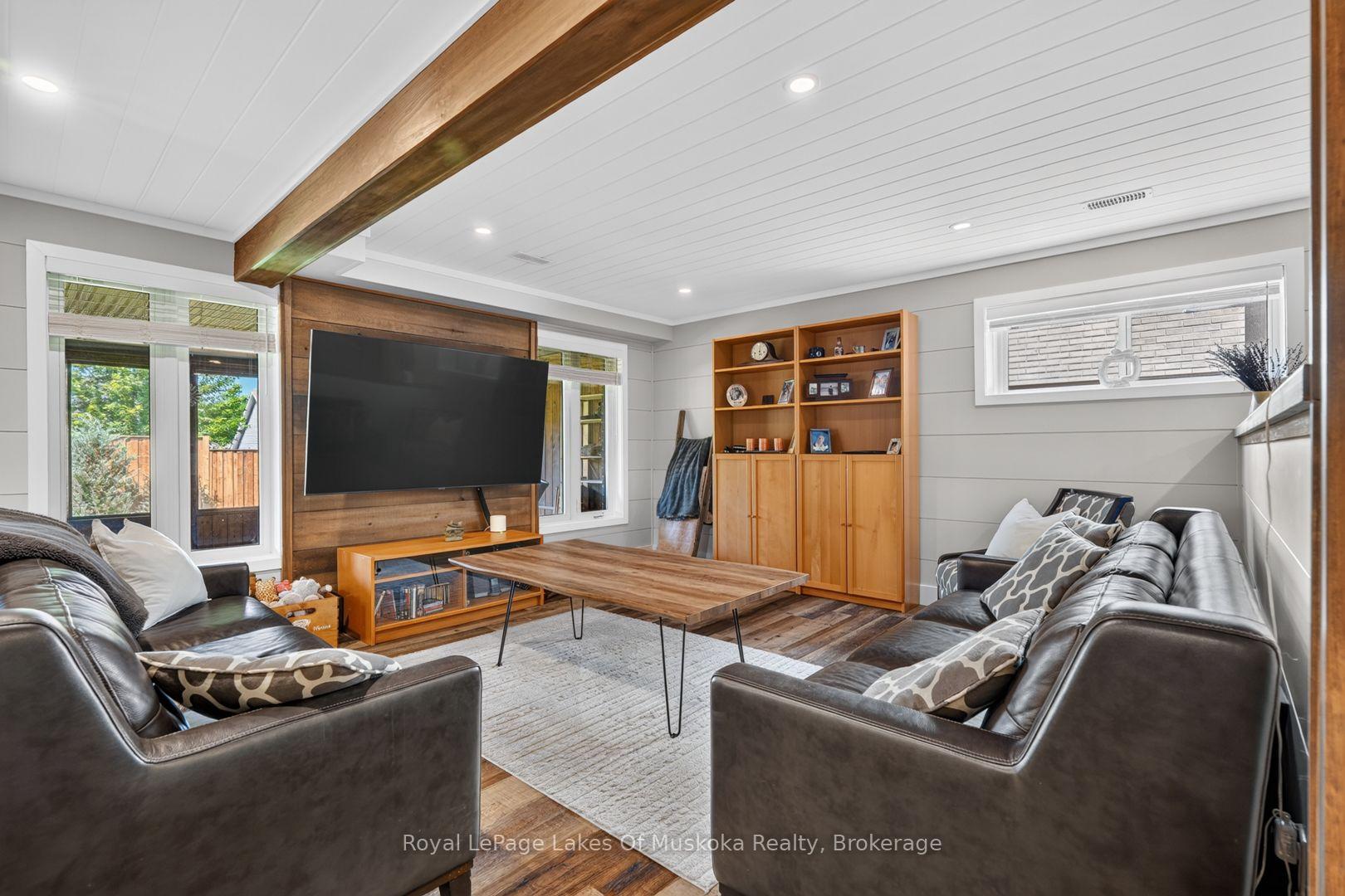 Photo 20 of 11 Braeside Crescent, Huntsville, Chaffey — HOMEH