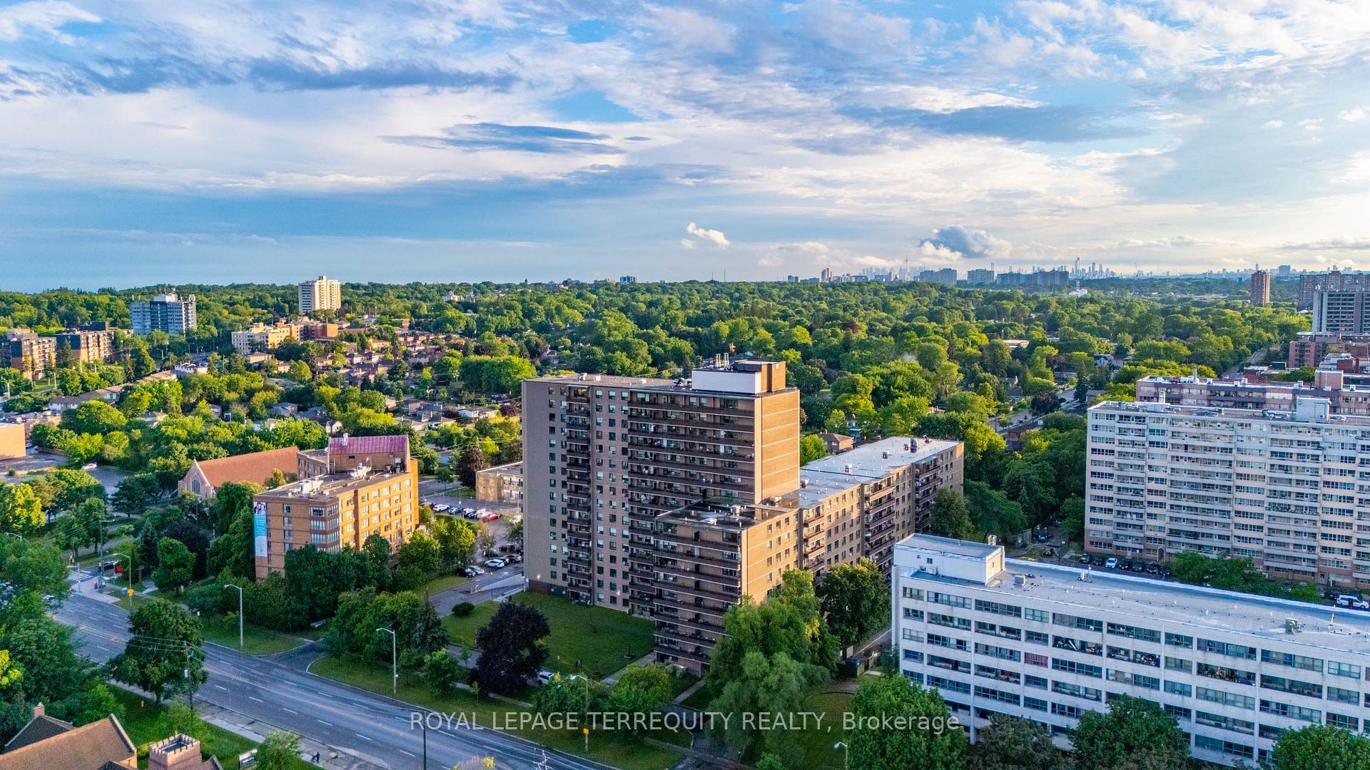 Photo 34 of Unit 816, 180 Markham Road, Scarborough, Scarborough Village — HOMEH