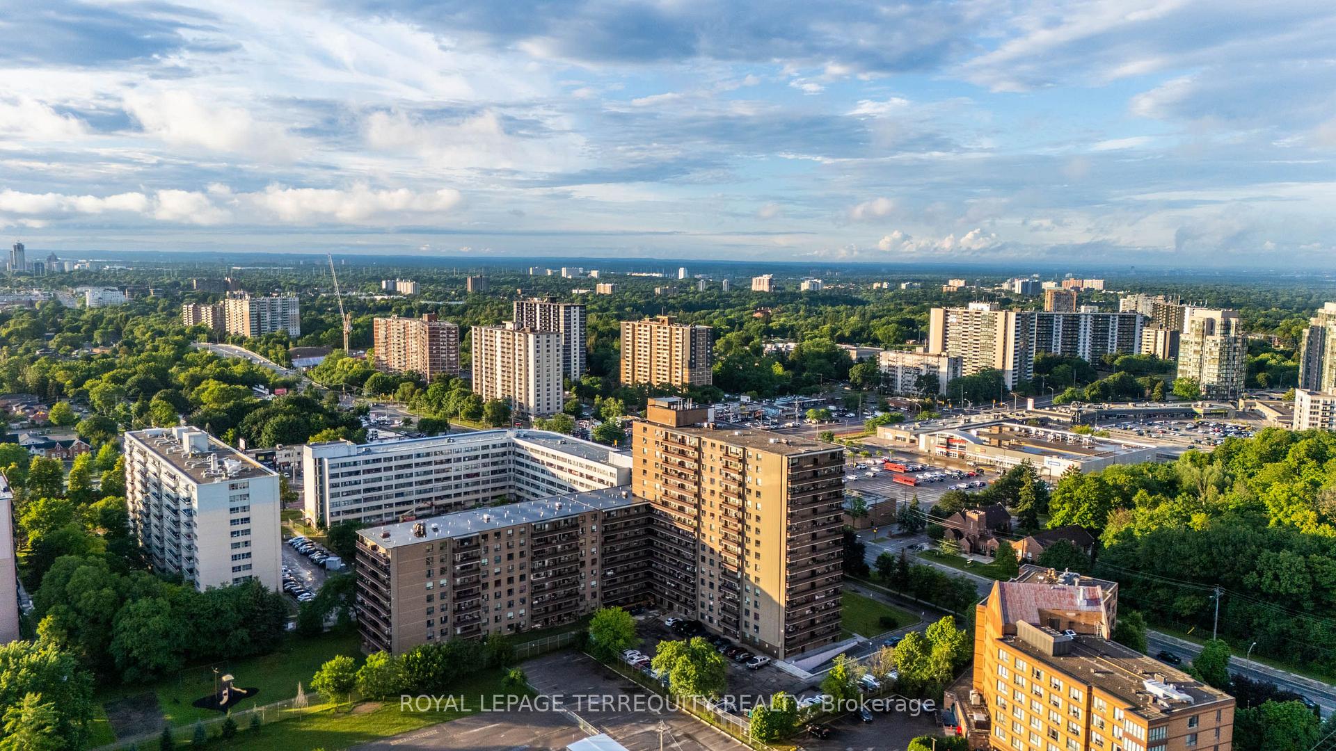 Photo 35 of Unit 816, 180 Markham Road, Scarborough, Scarborough Village — HOMEH