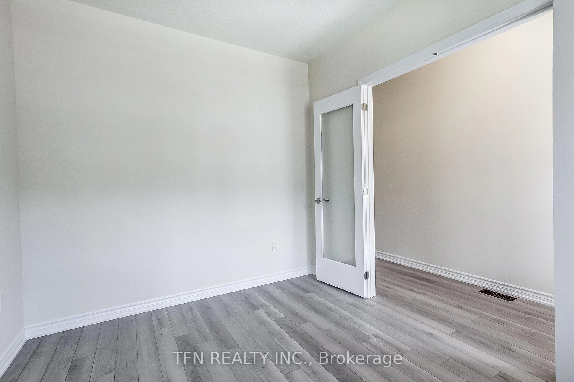 Photo 15 of 87 McGill Avenue, Erin — HOMEH