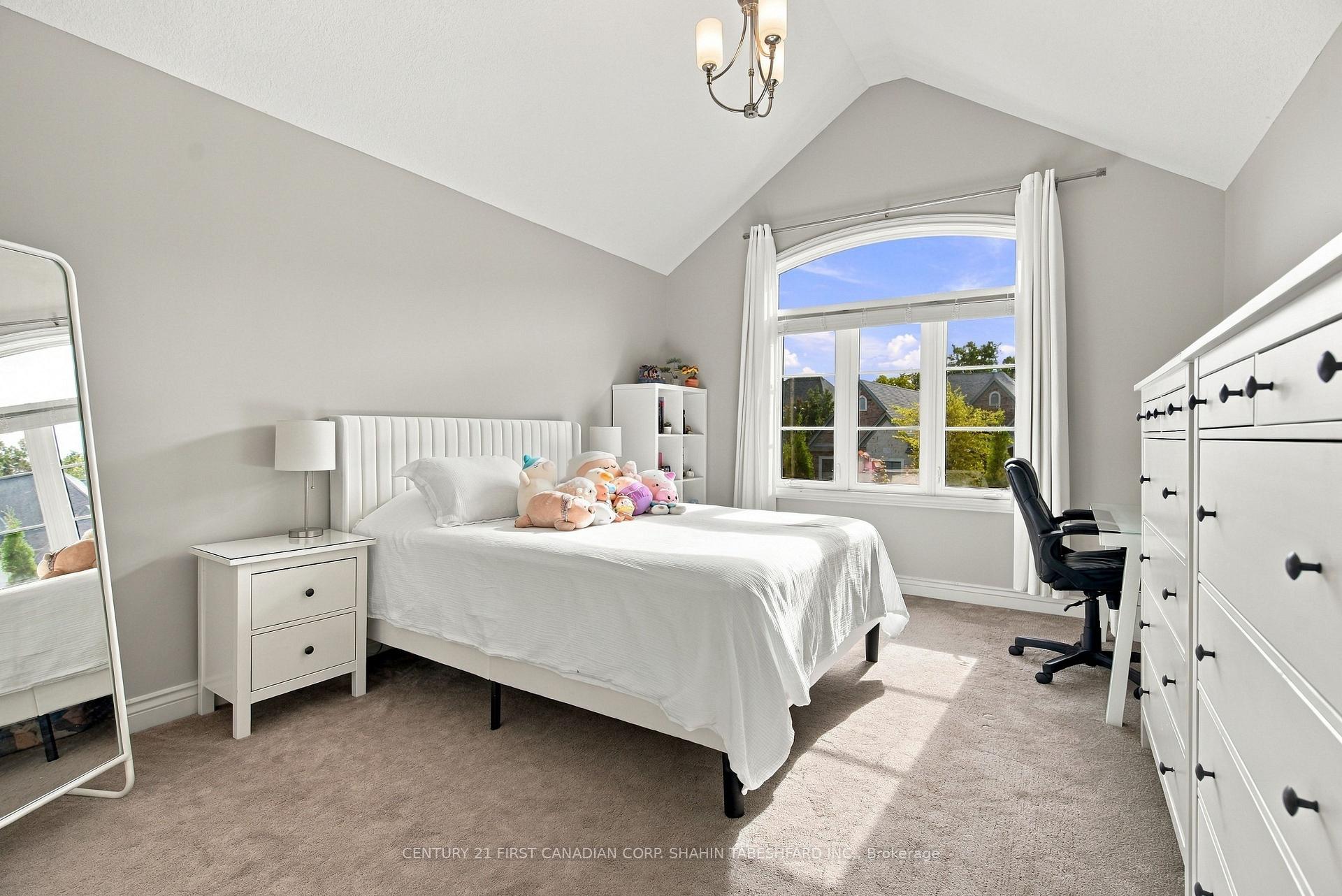 Photo 27 of 2264 Waterside Terrace, London, North R — HOMEH