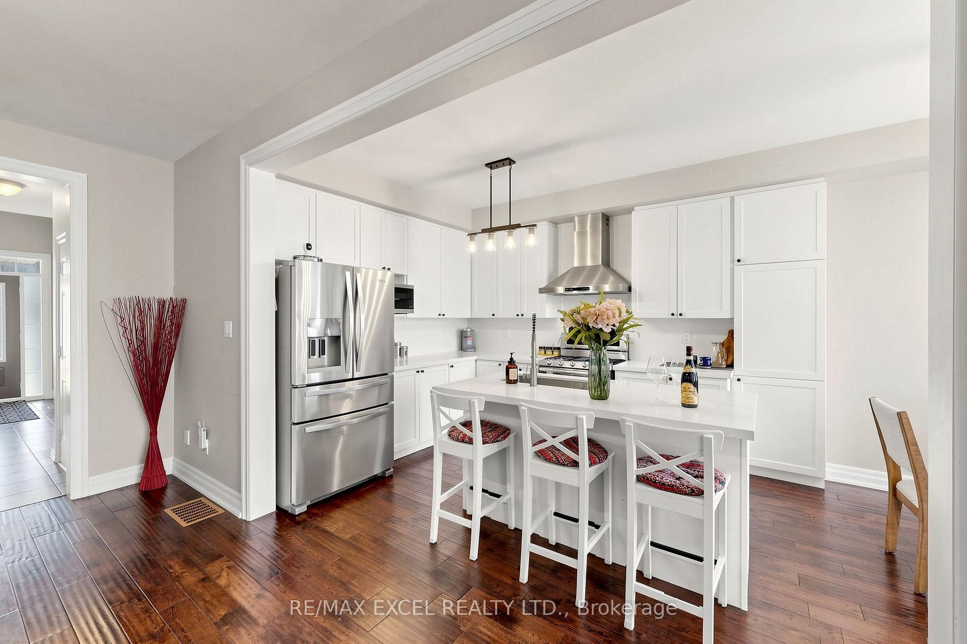Photo 9 of 16 Stockell Crescent, Ajax, Northwest Ajax — HOMEH