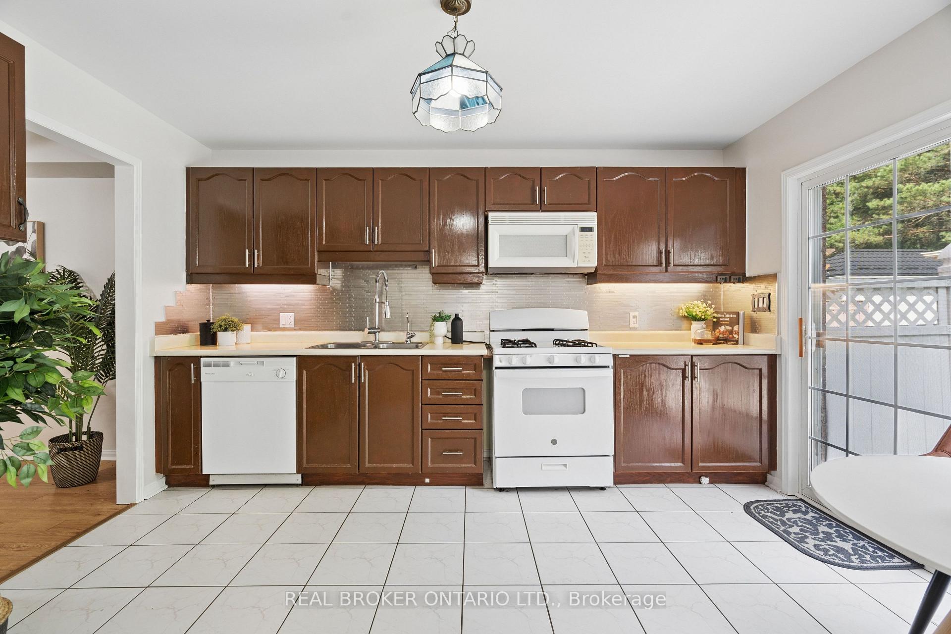 Photo 11 of 167 Academy Place, Guelph/Eramosa, Rockwood — HOMEH