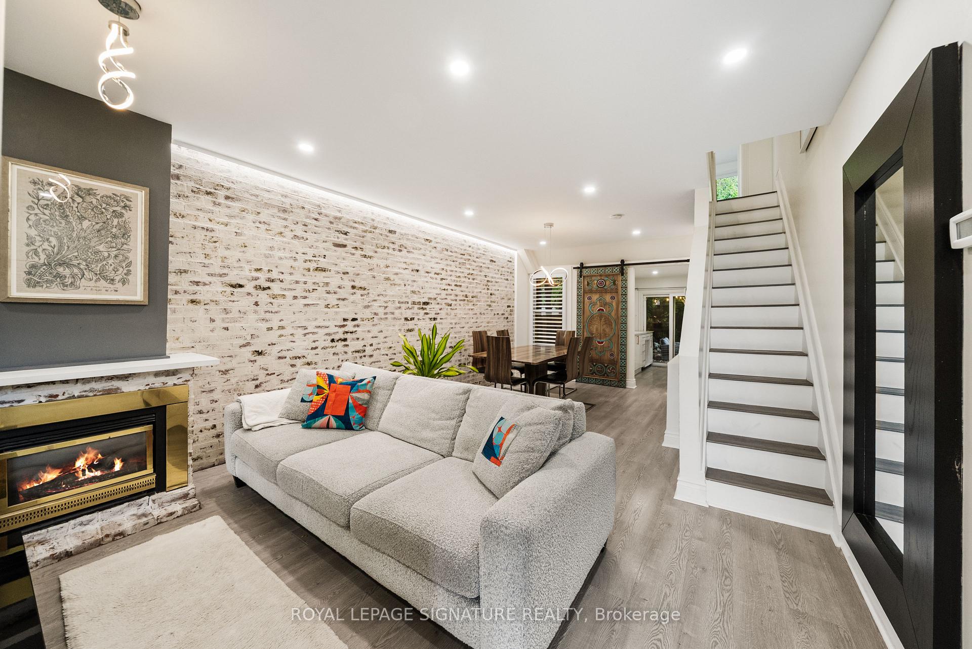 Photo 7 of 122 Duvernet Avenue, Toronto, East End-Danforth — HOMEH