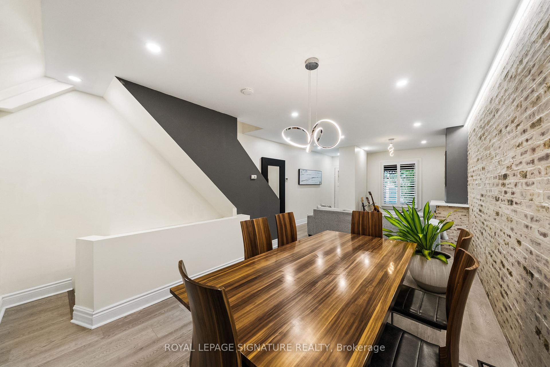 Photo 14 of 122 Duvernet Avenue, Toronto, East End-Danforth — HOMEH