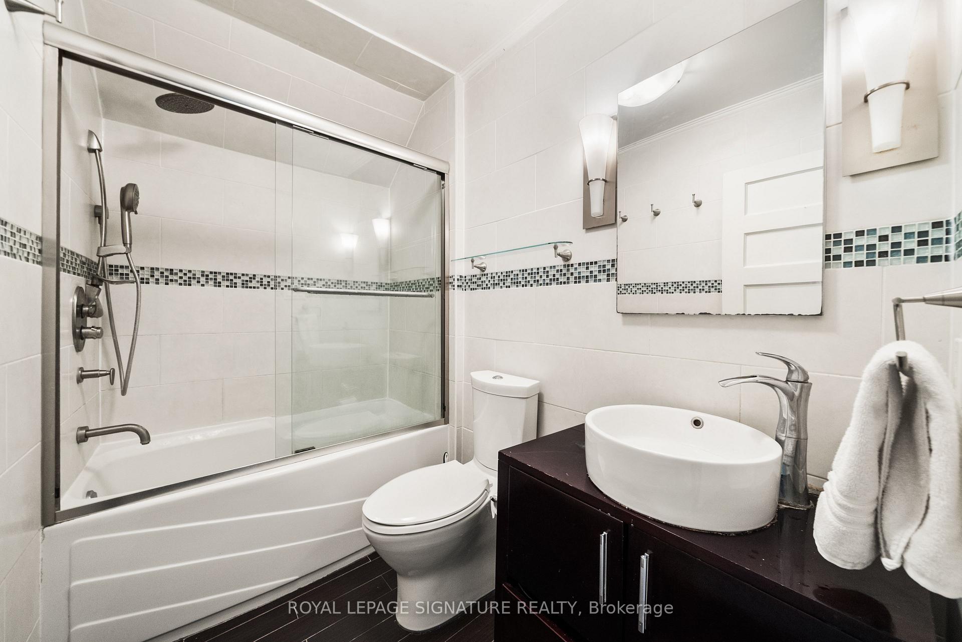 Photo 25 of 122 Duvernet Avenue, Toronto, East End-Danforth — HOMEH