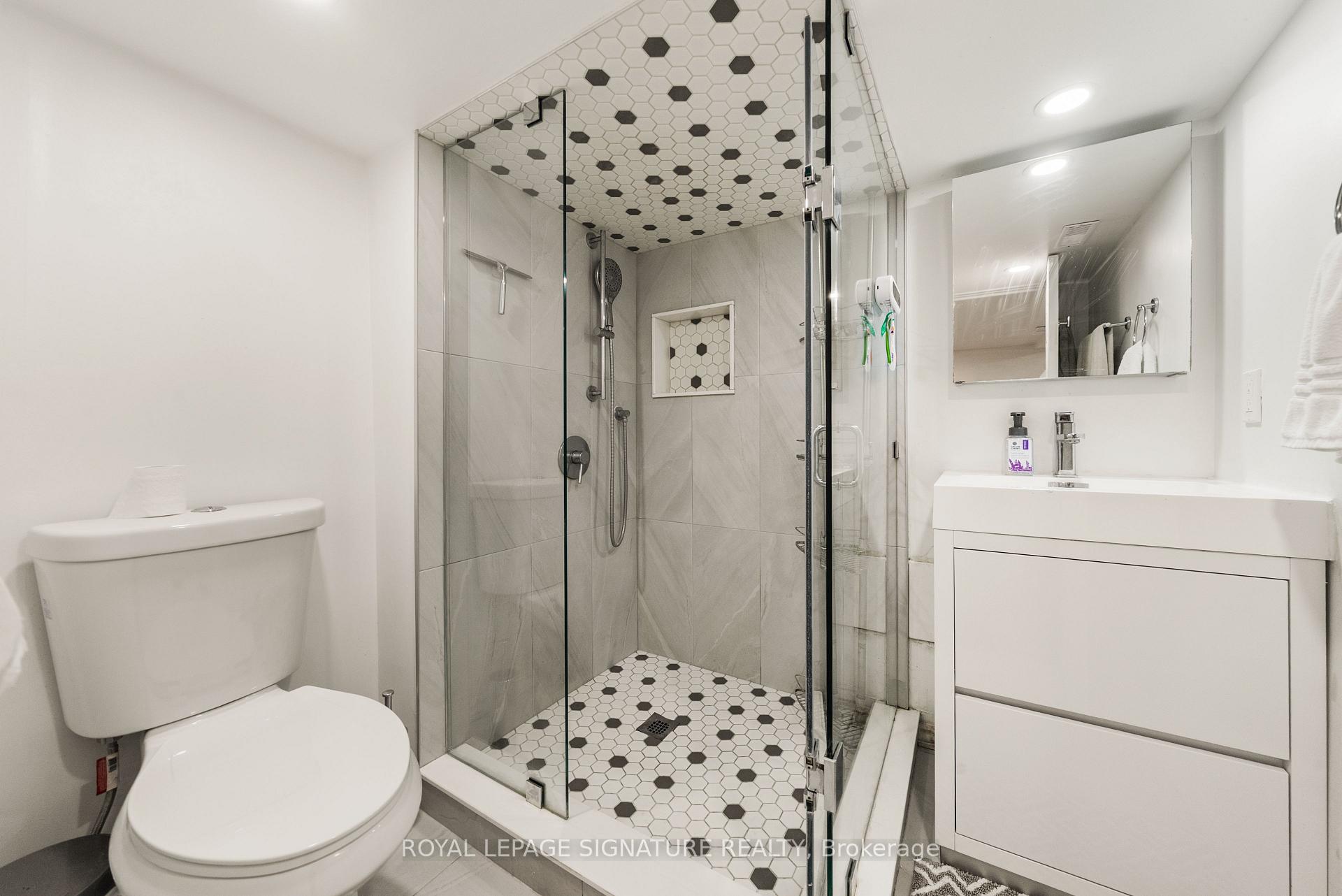 Photo 28 of 122 Duvernet Avenue, Toronto, East End-Danforth — HOMEH