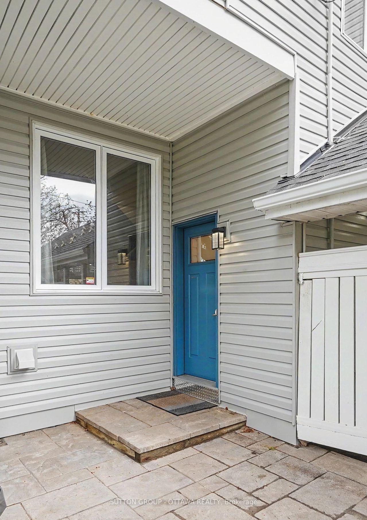 Photo 3 of 73 Scrivens Street, Ottawa, Britannia — HOMEH