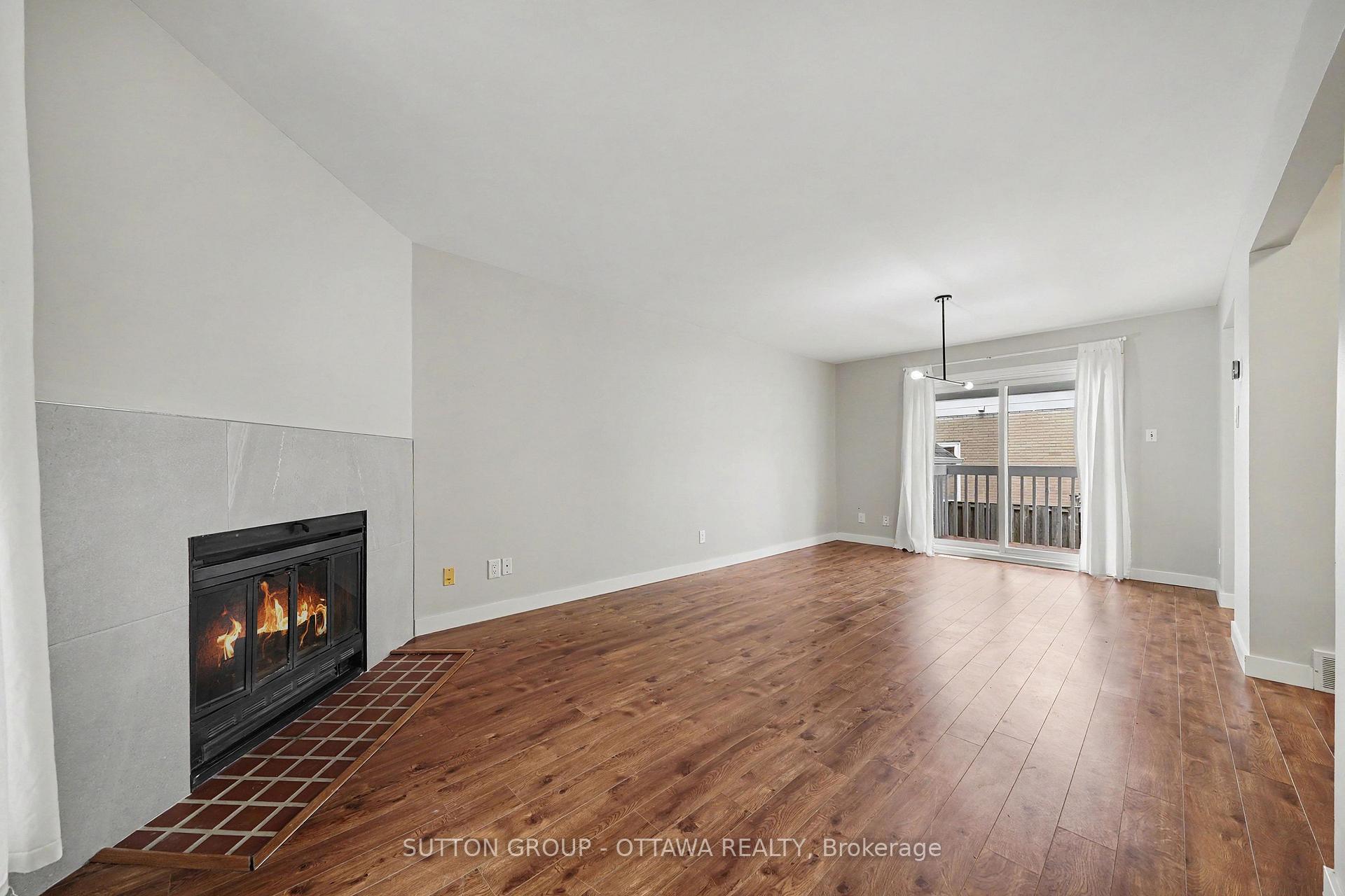 Photo 5 of 73 Scrivens Street, Ottawa, Britannia — HOMEH