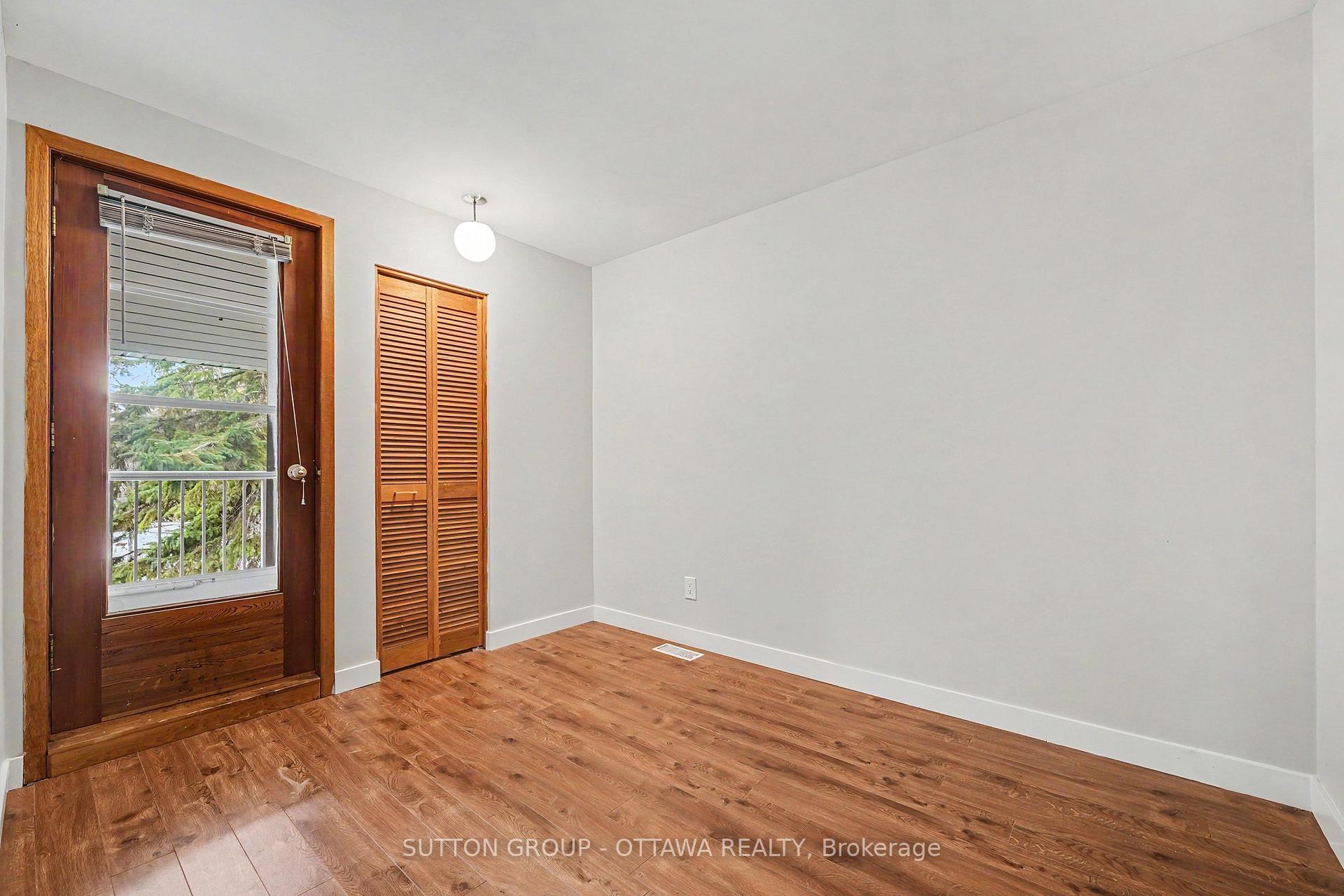 Photo 19 of 73 Scrivens Street, Ottawa, Britannia — HOMEH