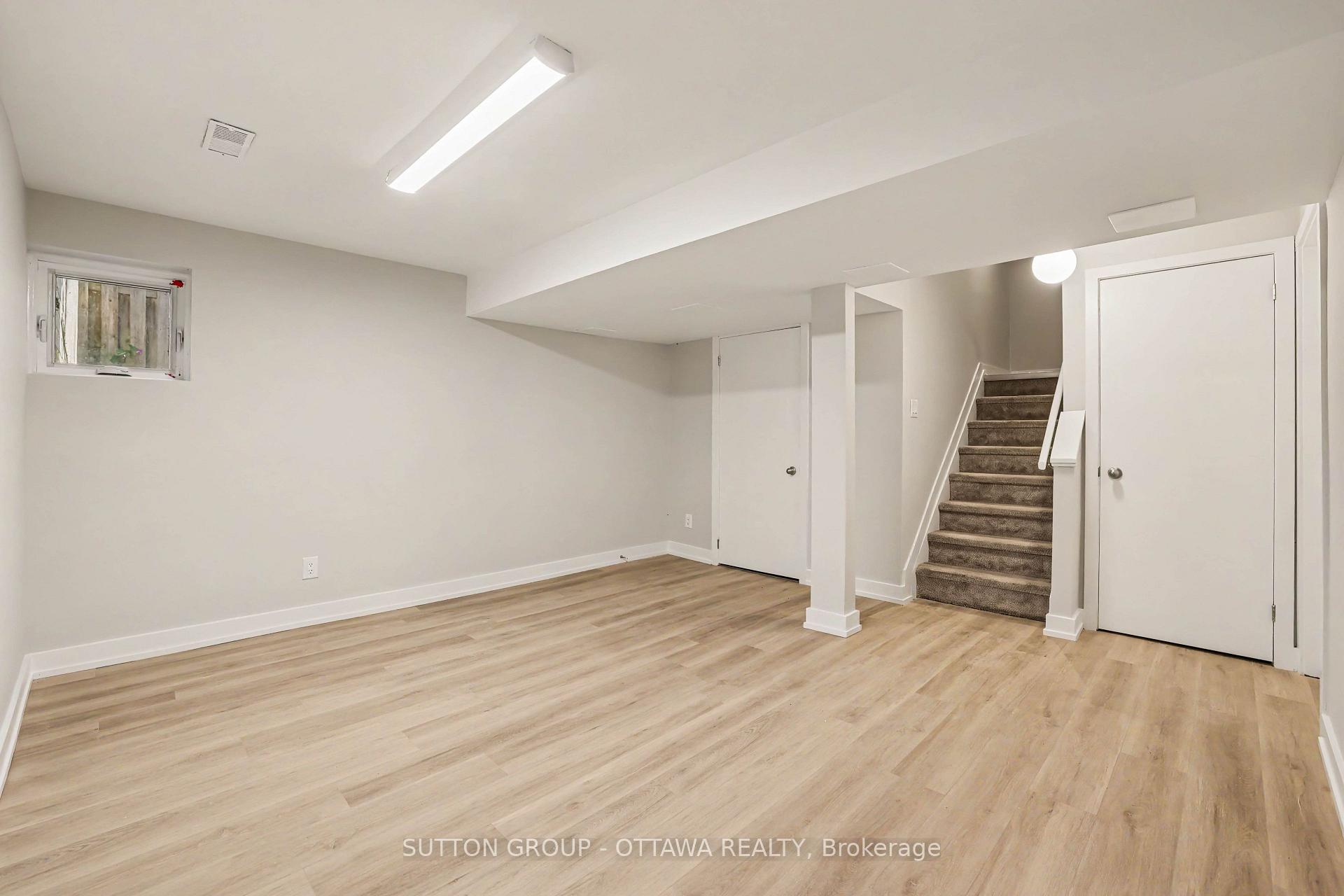 Photo 27 of 73 Scrivens Street, Ottawa, Britannia — HOMEH