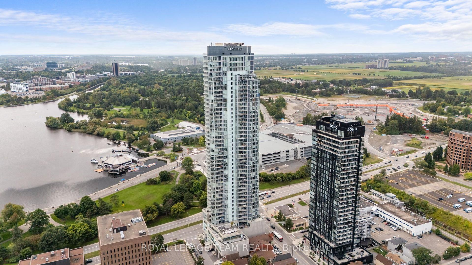 Front of Unit 501, 805 Carling Avenue