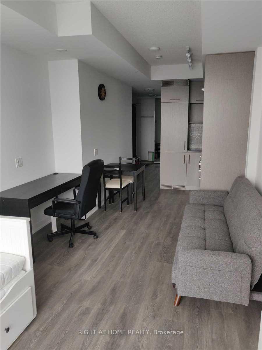 Photo 5 of Unit 3505, 87 Peter Street, Toronto, Waterfront Communities — HOMEH