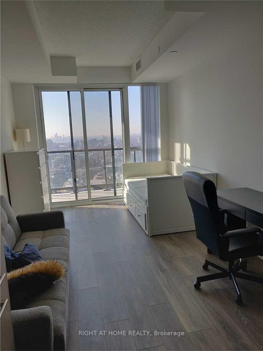 Photo 6 of Unit 3505, 87 Peter Street, Toronto, Waterfront Communities — HOMEH
