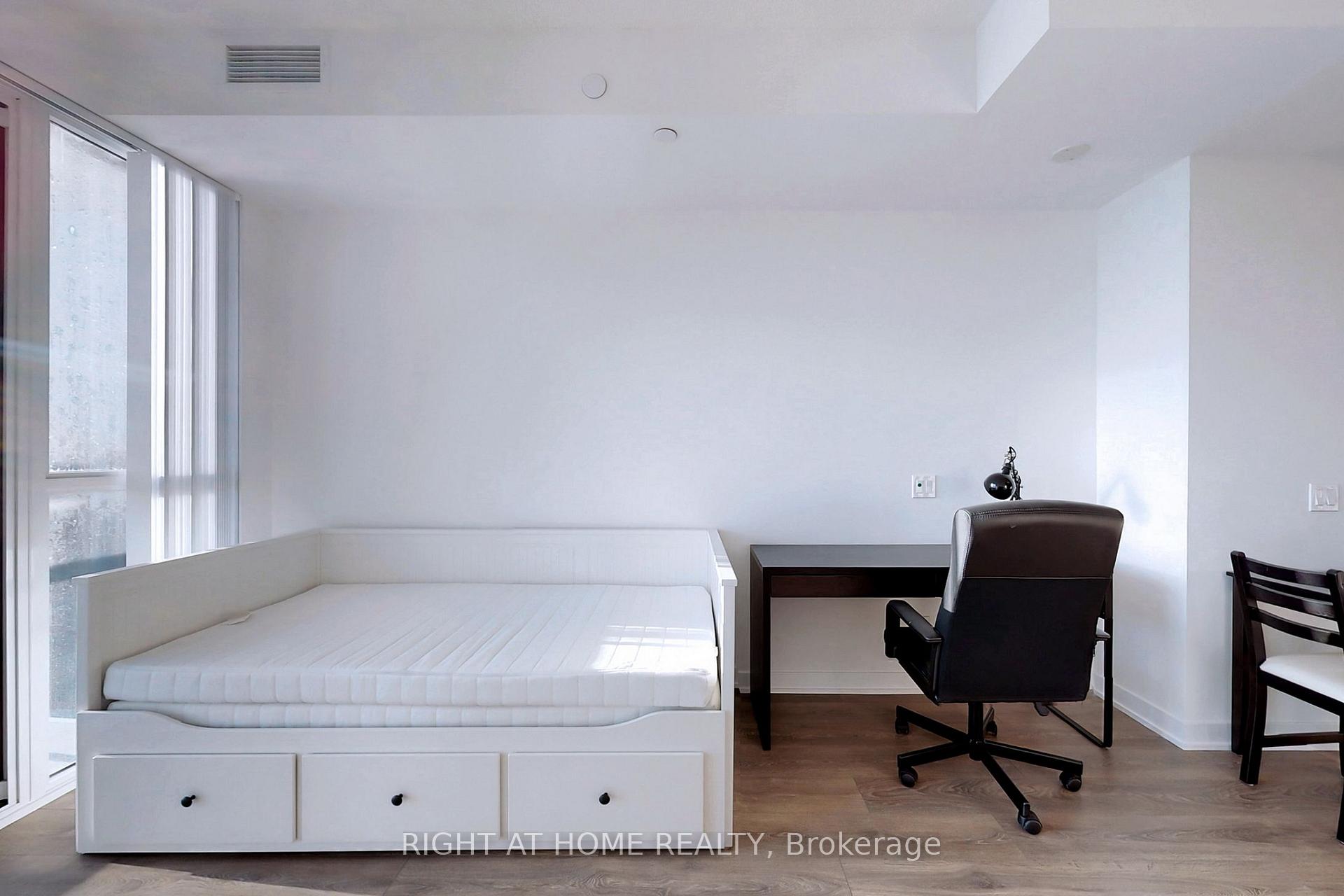 Photo 9 of Unit 3505, 87 Peter Street, Toronto, Waterfront Communities — HOMEH