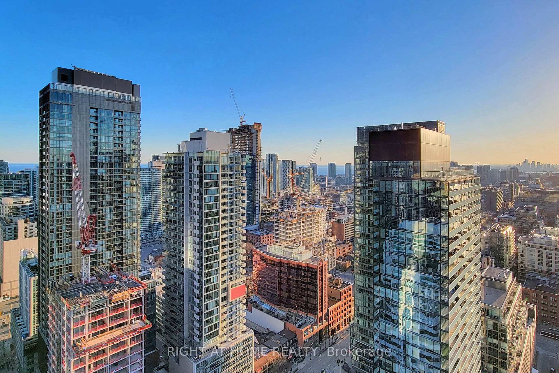 Photo 18 of Unit 3505, 87 Peter Street, Toronto, Waterfront Communities — HOMEH