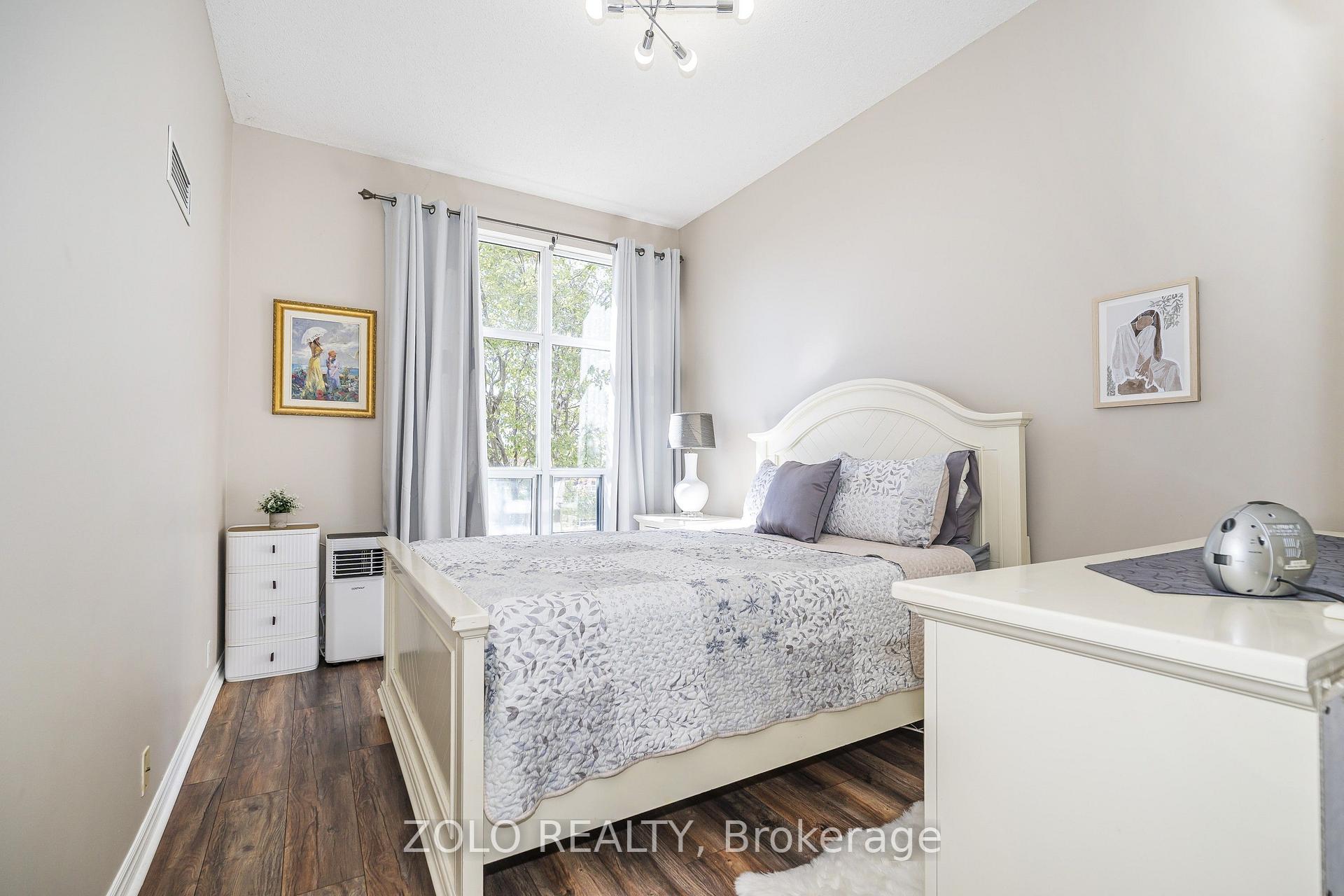 Photo 12 of Unit 107, 1720 Eglinton Avenue E, North York, Victoria Village — HOMEH