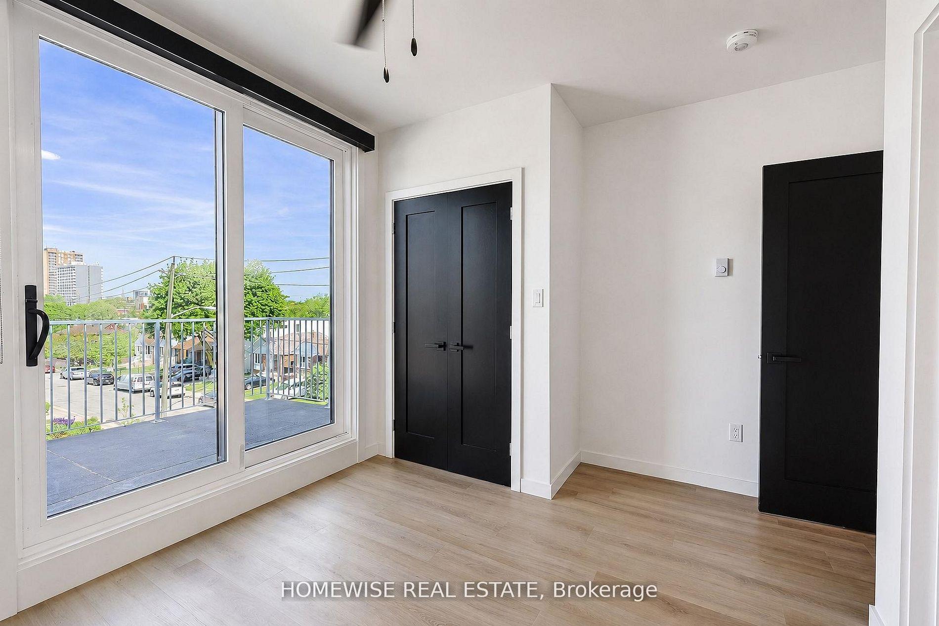 Photo 11 of Unit 4, 159 Locksley Avenue, North York, Briar Hill-Belgravia — HOMEH