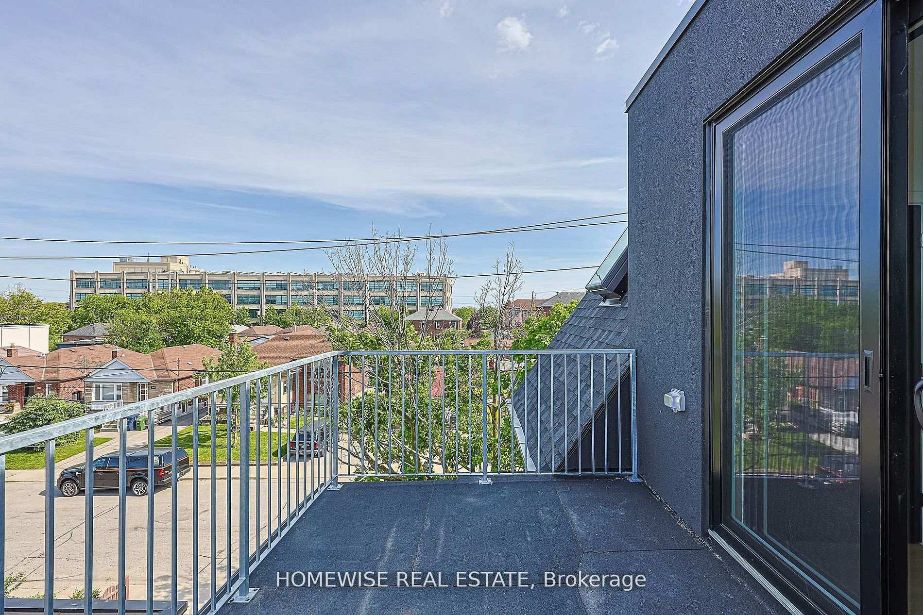 Photo 19 of Unit 4, 159 Locksley Avenue, North York, Briar Hill-Belgravia — HOMEH
