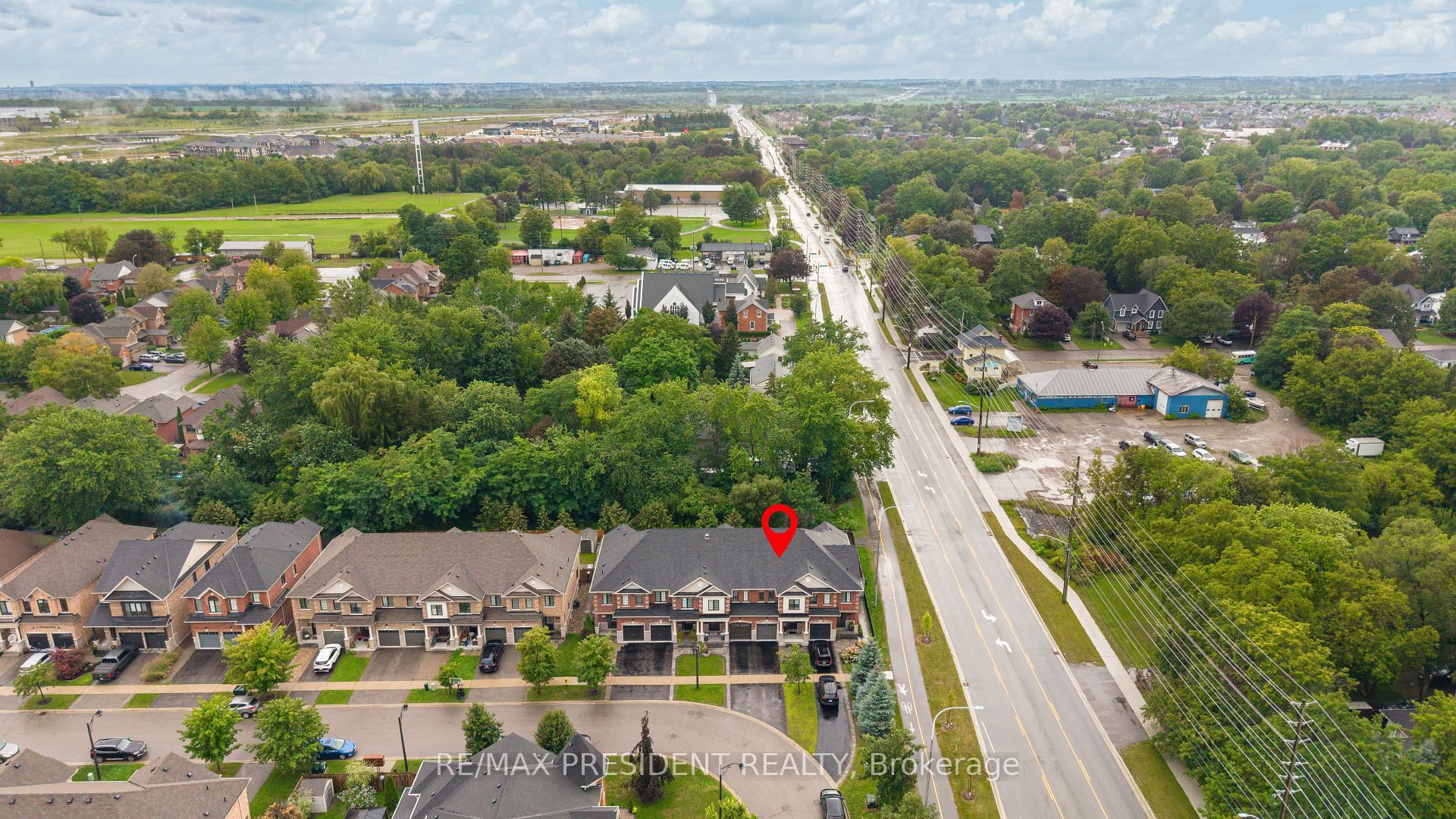 Photo 40 of 108 underwood Drive, Whitby, Brooklin — HOMEH