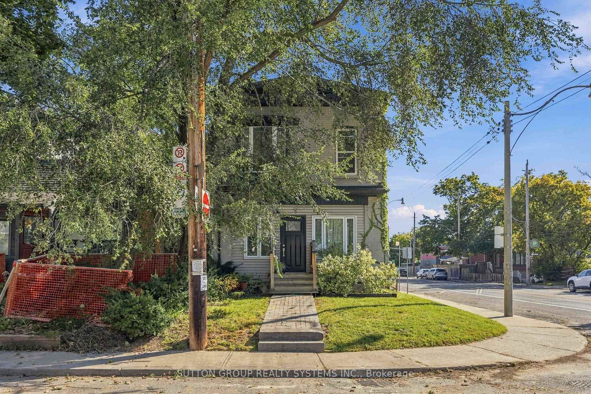 Photo of Unit Lower, 103 Ashdale Avenue
