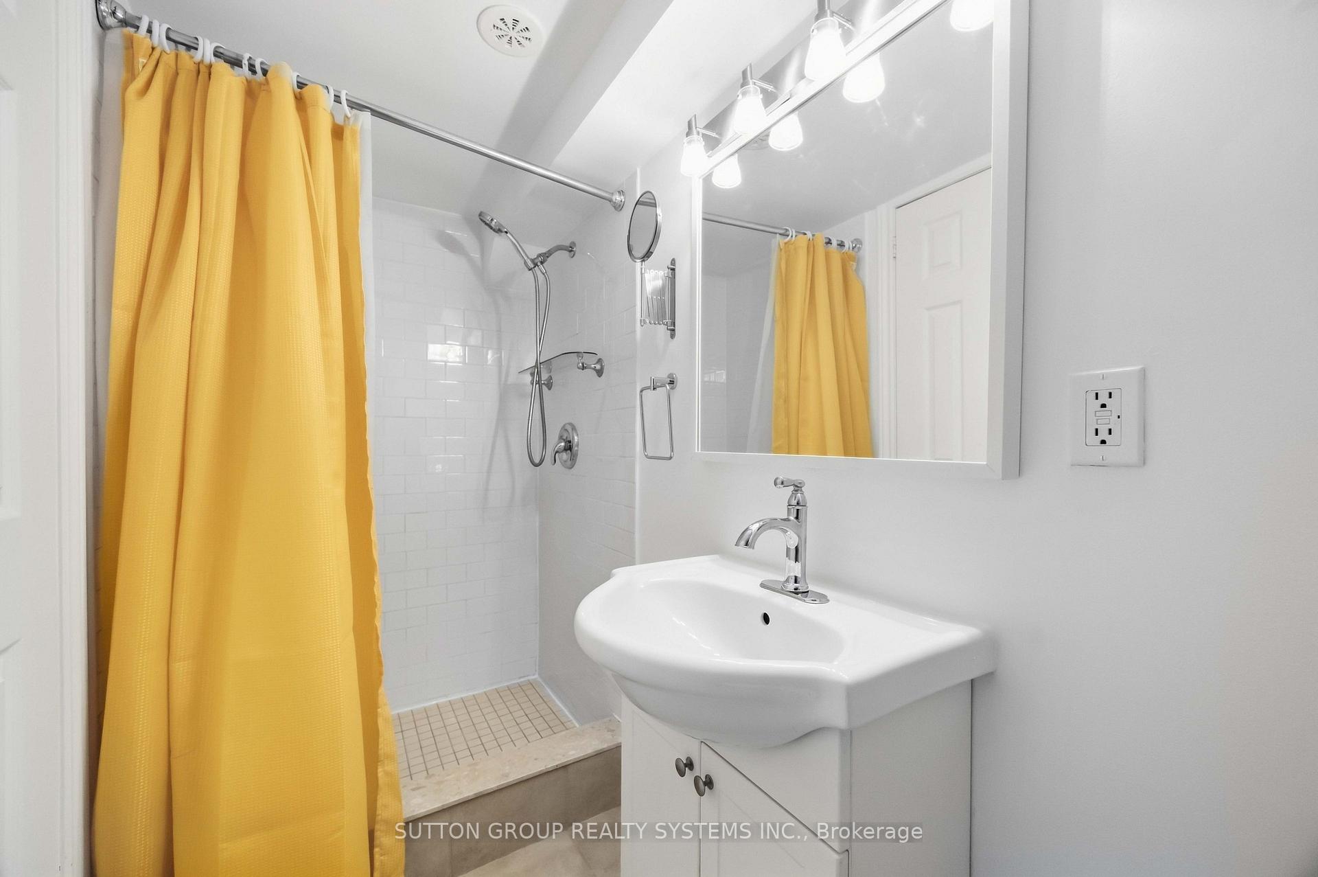 Photo 19 of Unit Lower, 103 Ashdale Avenue, Toronto, Greenwood-Coxwell — HOMEH