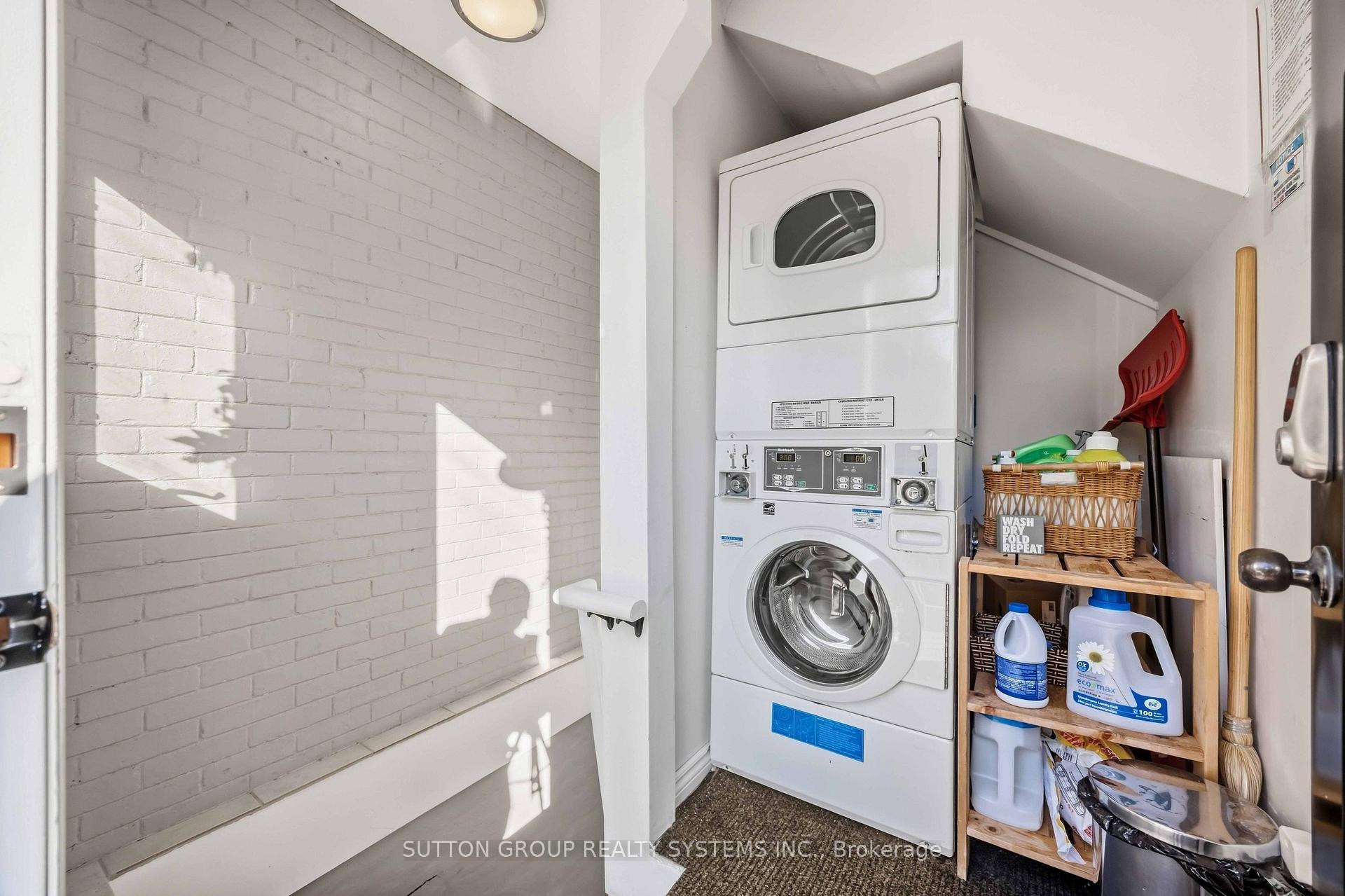 Photo 20 of Unit Lower, 103 Ashdale Avenue, Toronto, Greenwood-Coxwell — HOMEH
