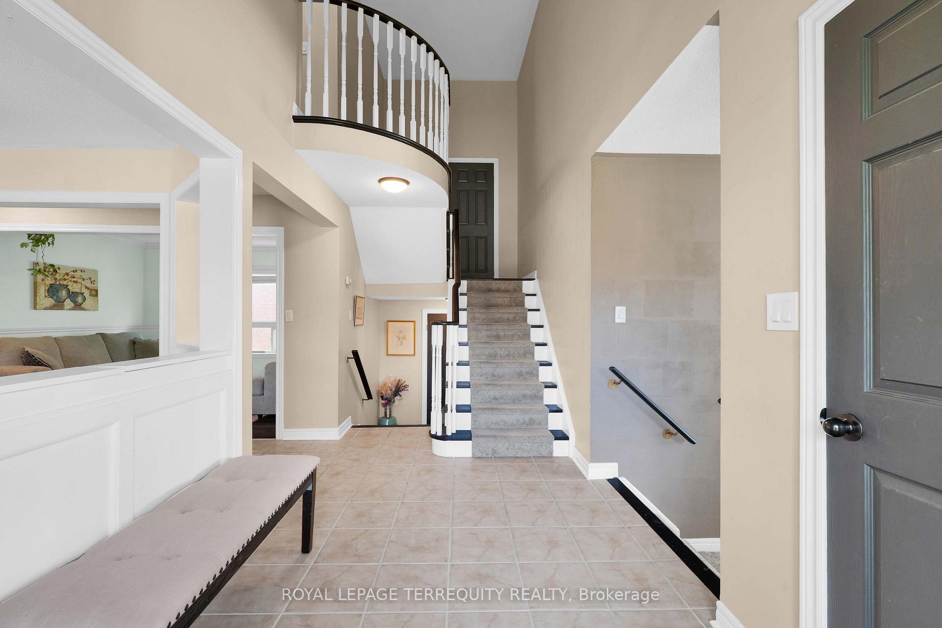 Photo 6 of 44 Iberville Road, Whitby, Brooklin — HOMEH