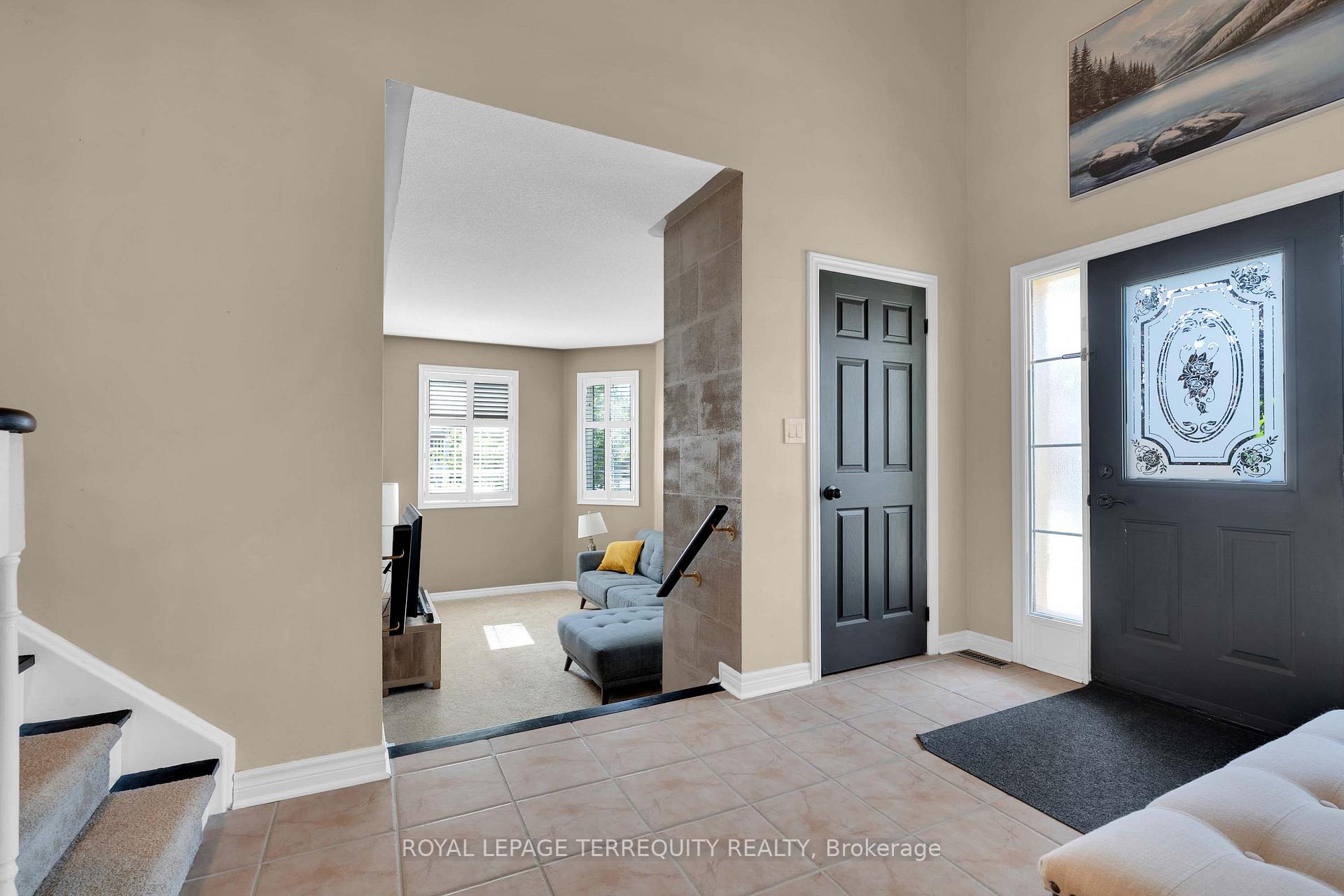 Photo 7 of 44 Iberville Road, Whitby, Brooklin — HOMEH
