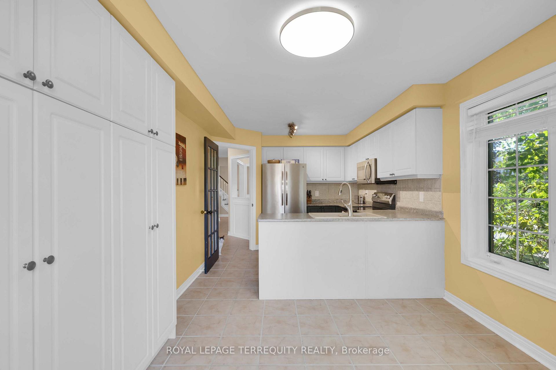 Photo 15 of 44 Iberville Road, Whitby, Brooklin — HOMEH