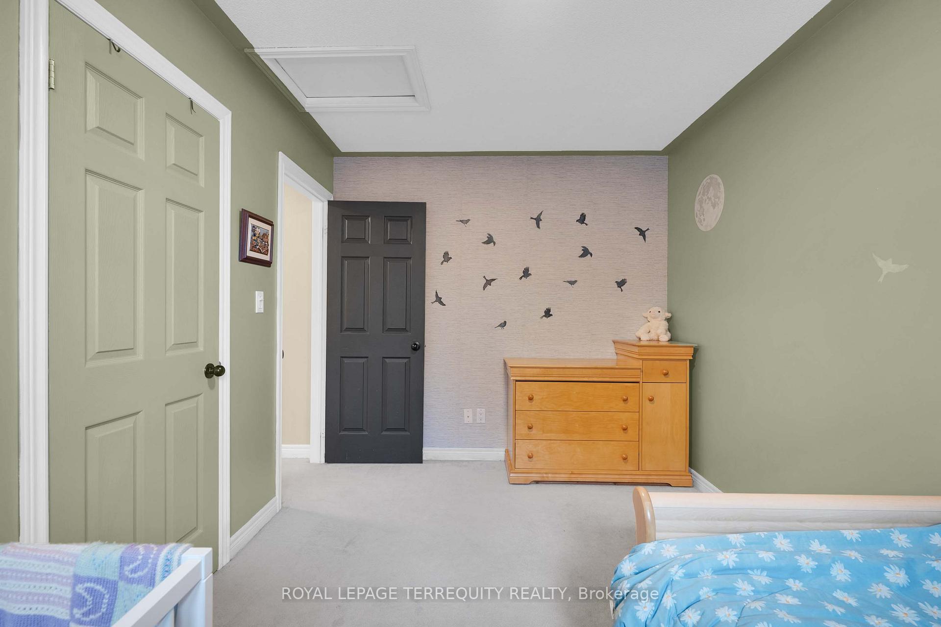 Photo 28 of 44 Iberville Road, Whitby, Brooklin — HOMEH
