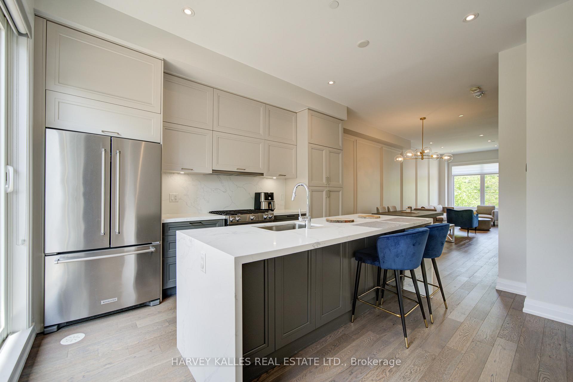 Photo 8 of 1130A Islington Avenue, Etobicoke, Islington-City Centre West — HOMEH
