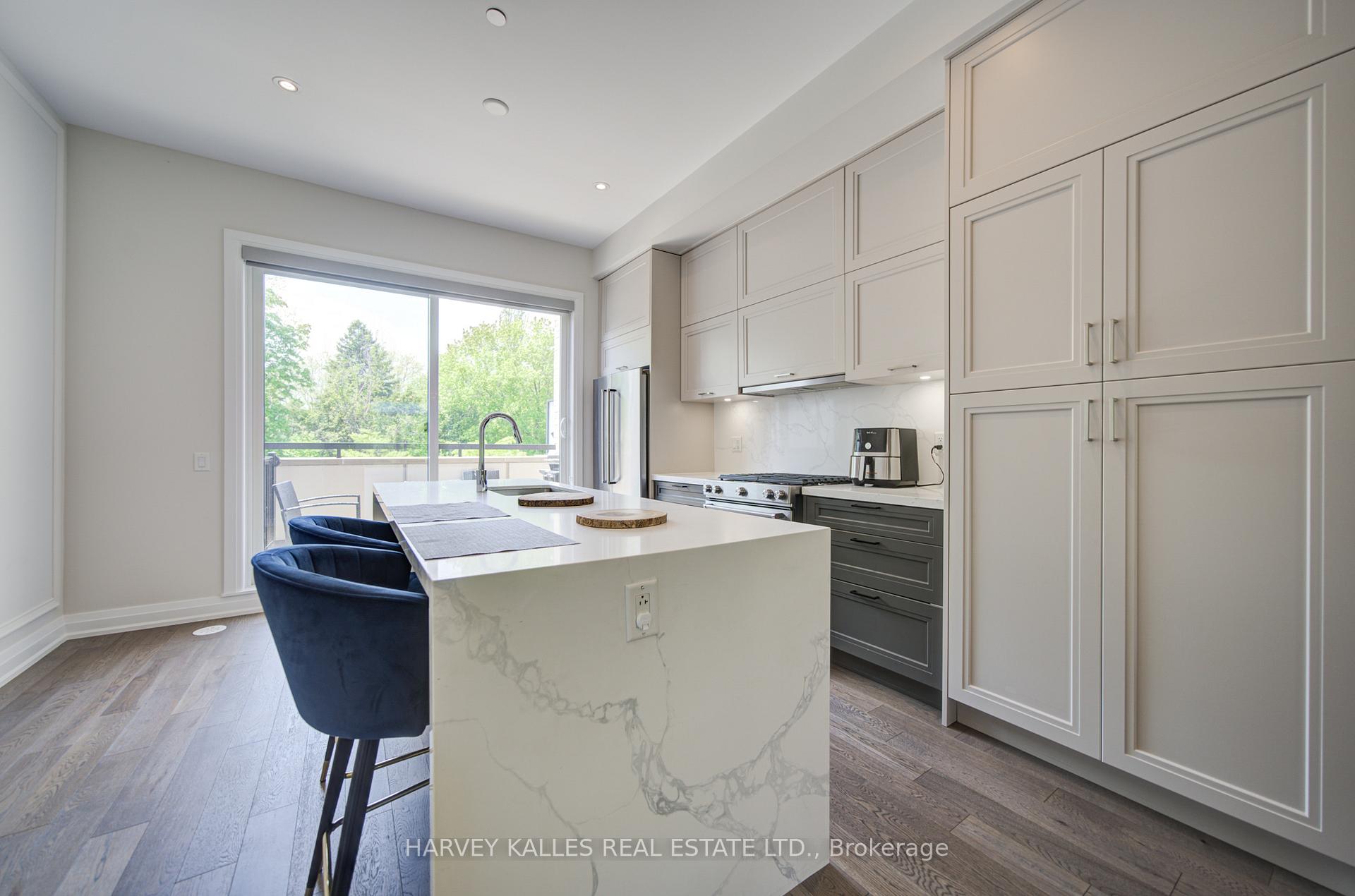 Photo 14 of 1130A Islington Avenue, Etobicoke, Islington-City Centre West — HOMEH